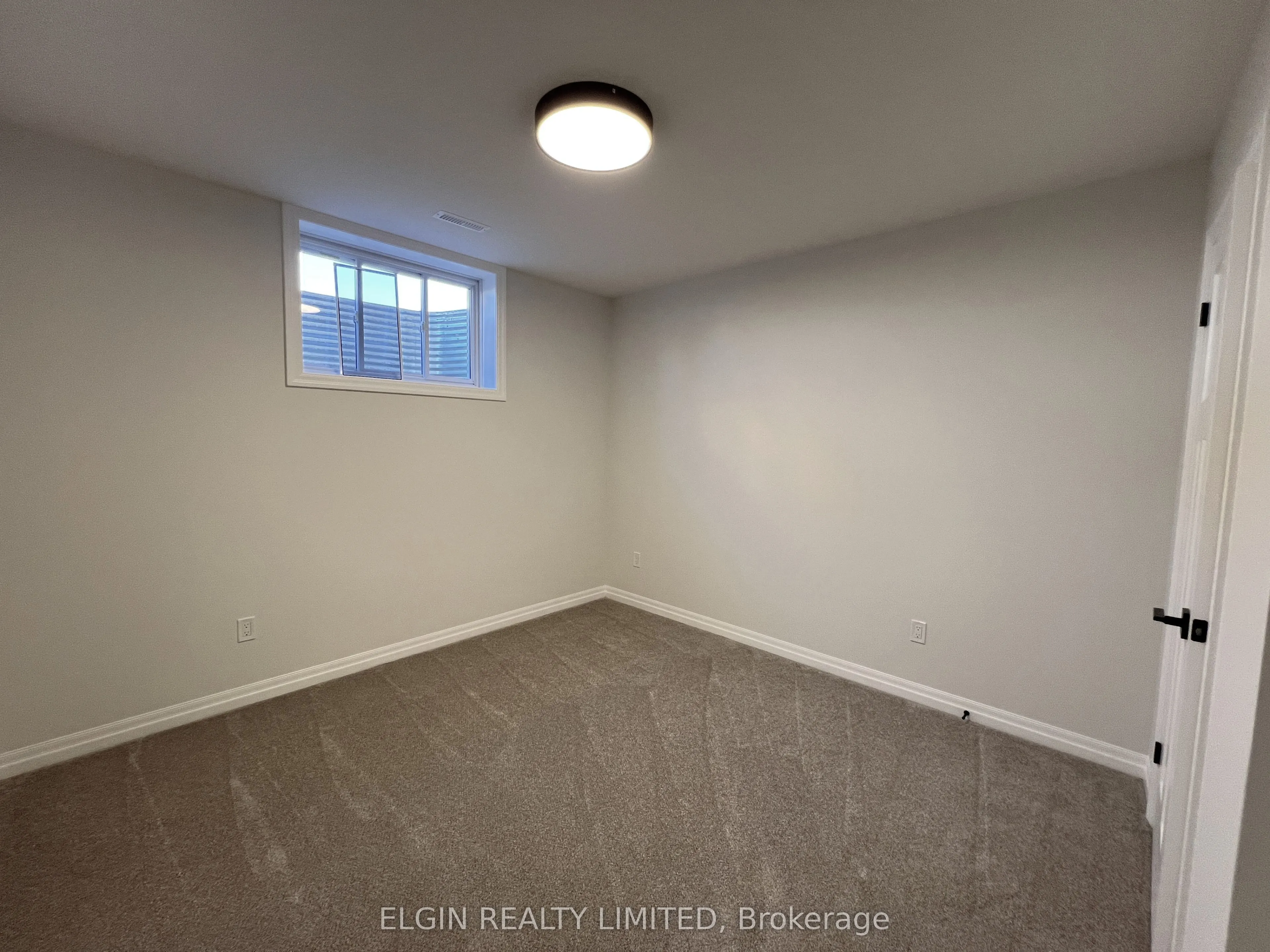 47 Hemlock Crescent
