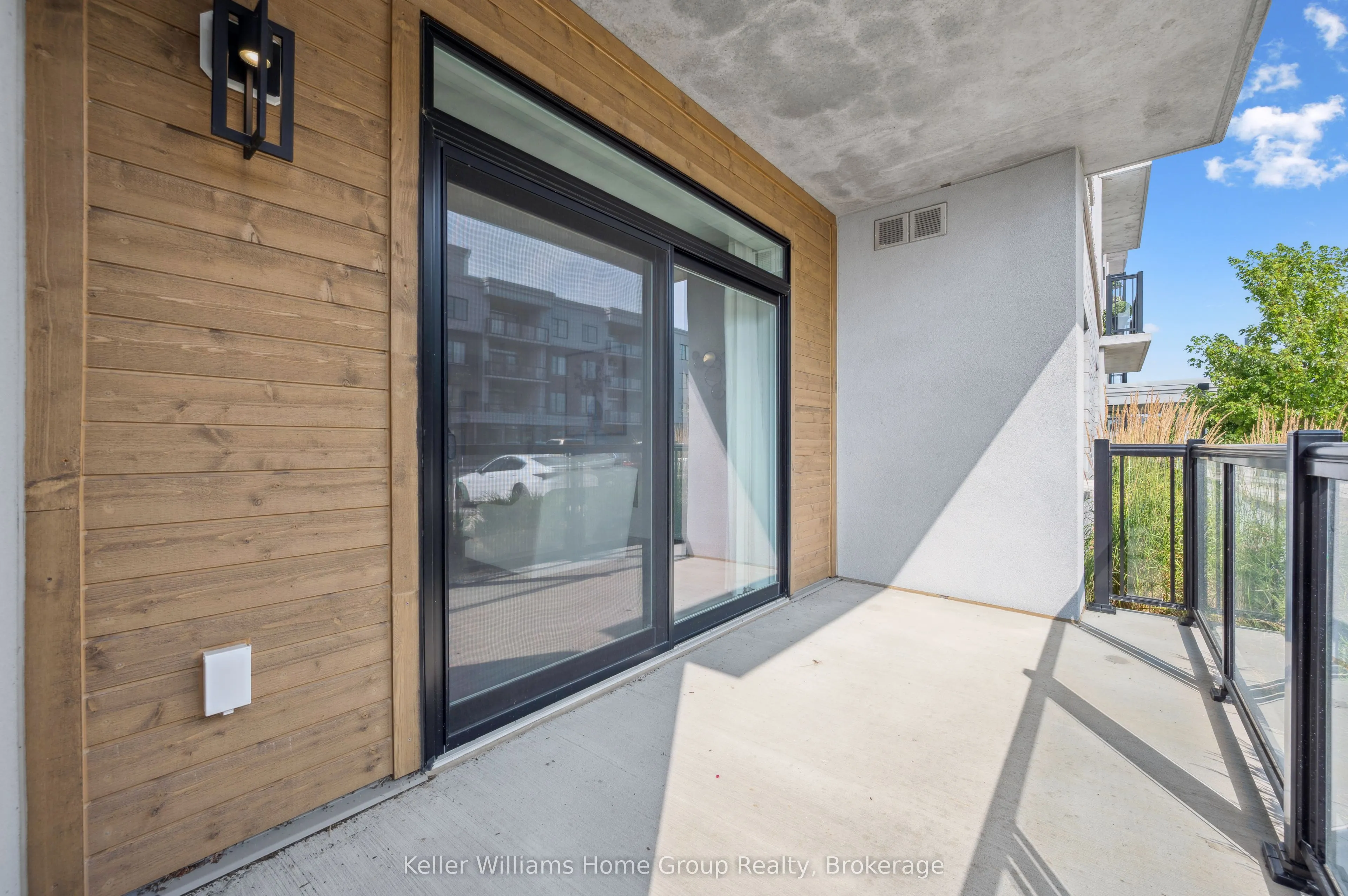 99A Farley Road, #102