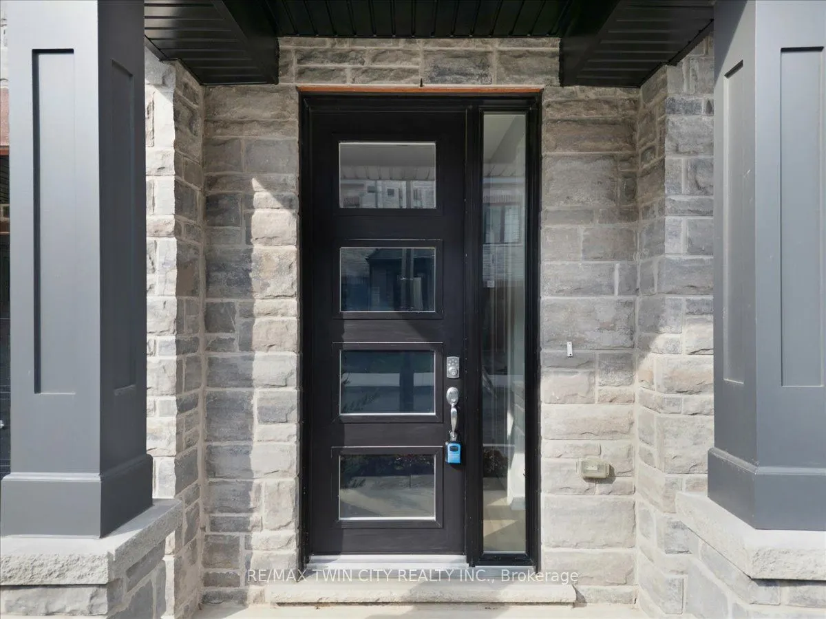 187 Wilson Street W, #5