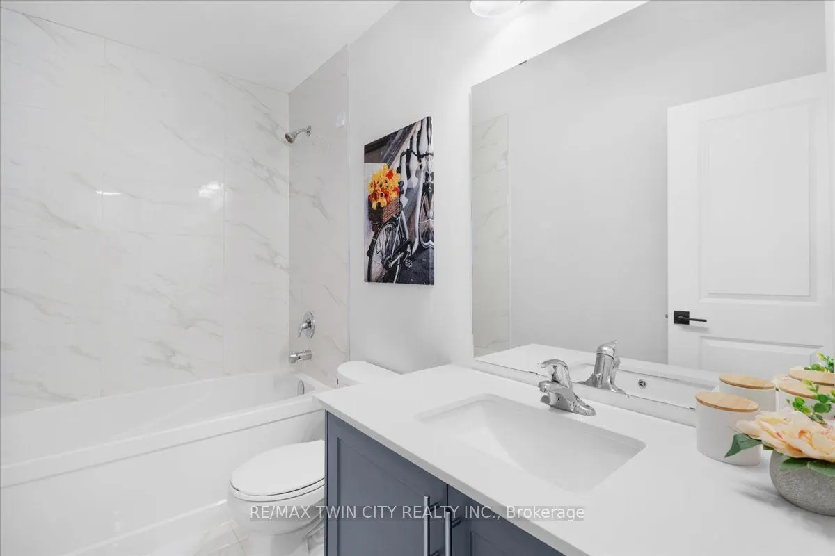 187 Wilson Street W, #5