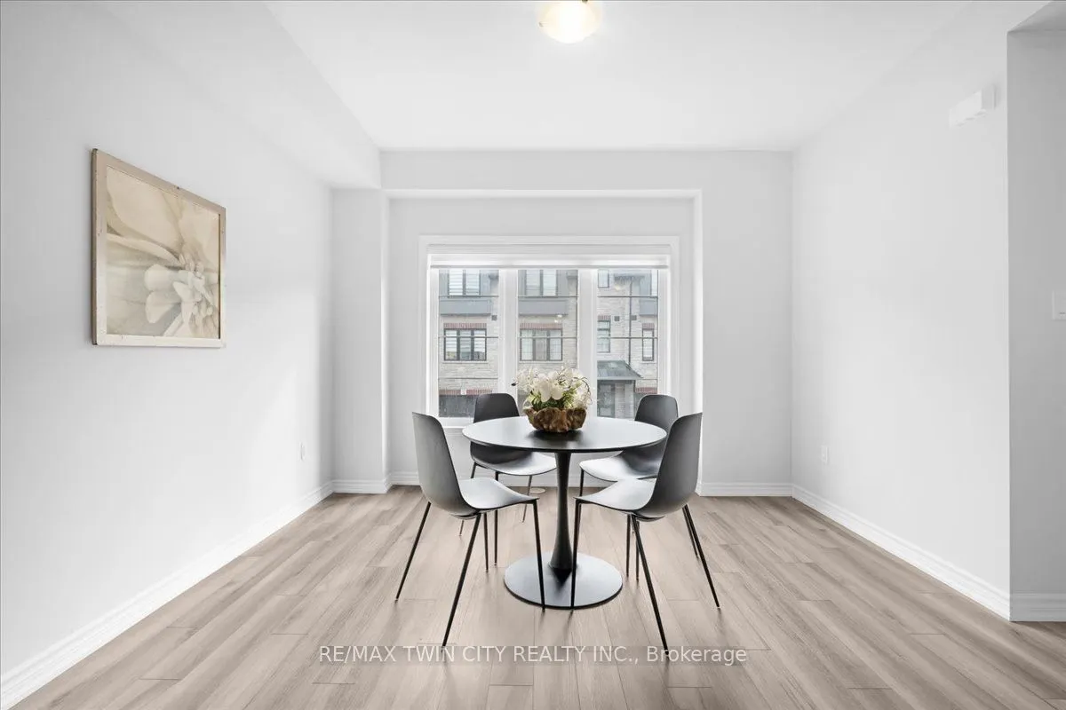 187 Wilson Street W, #5