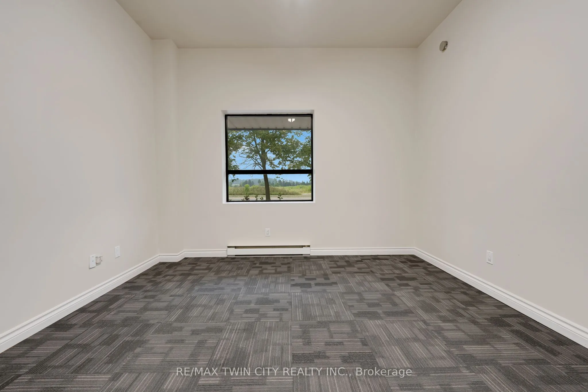 181 Groh Avenue, ##102