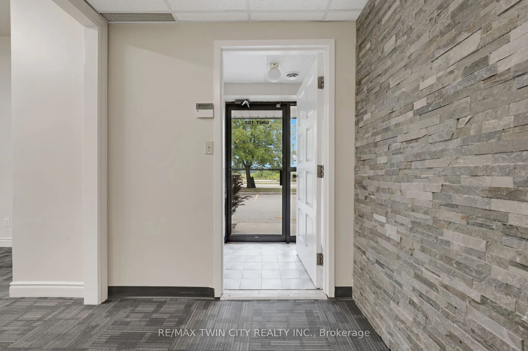 181 Groh Avenue, ##103