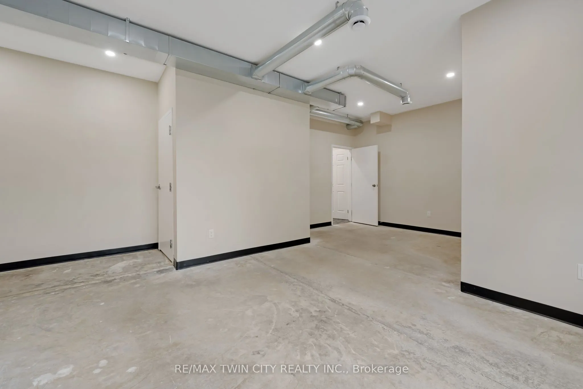 181 Groh Avenue, ##103