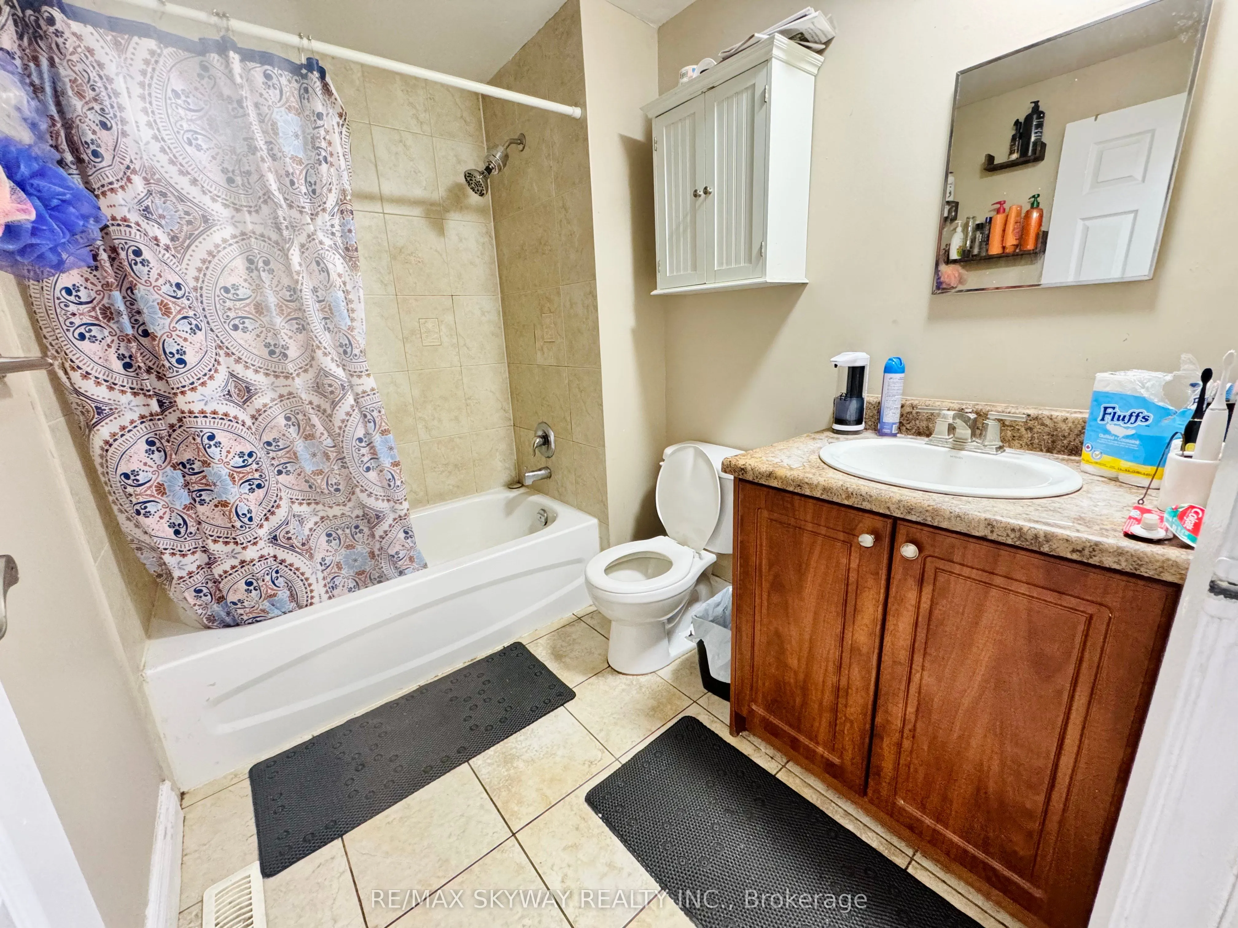 294 Fergus Avenue, #1