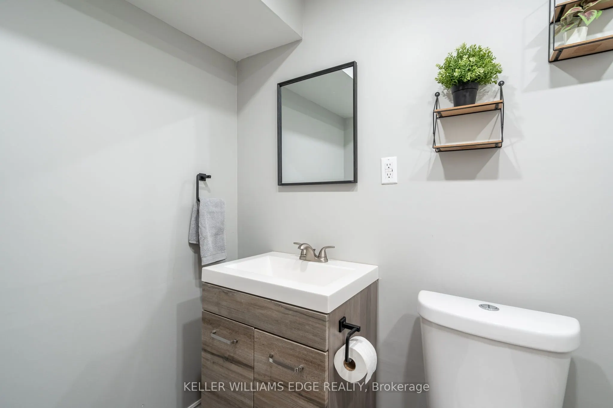 2 Bronte Court