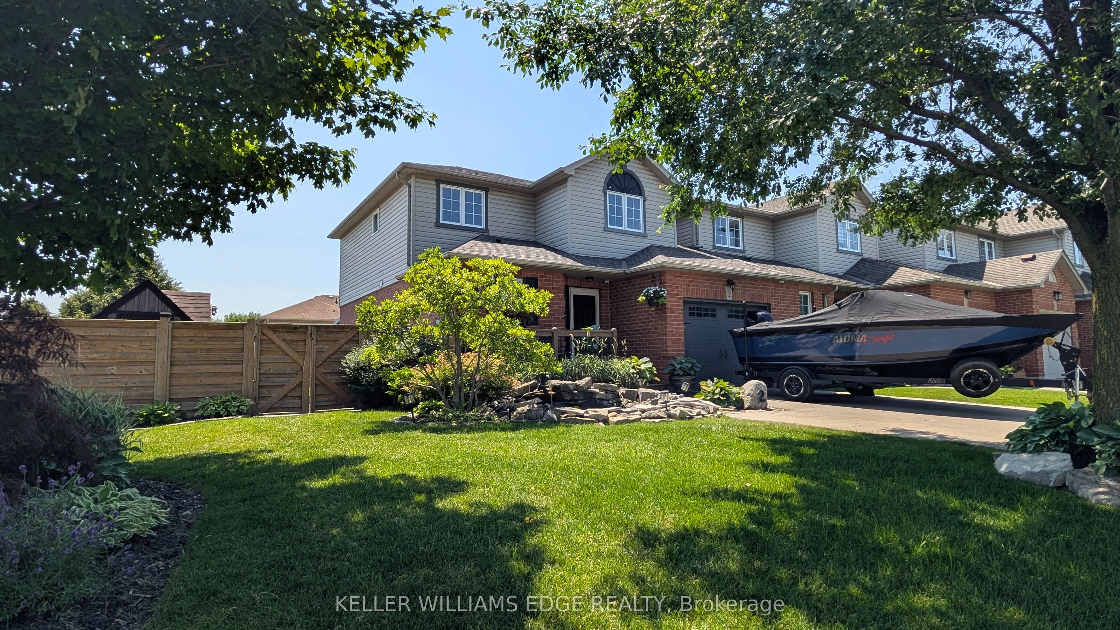 2 Bronte Court