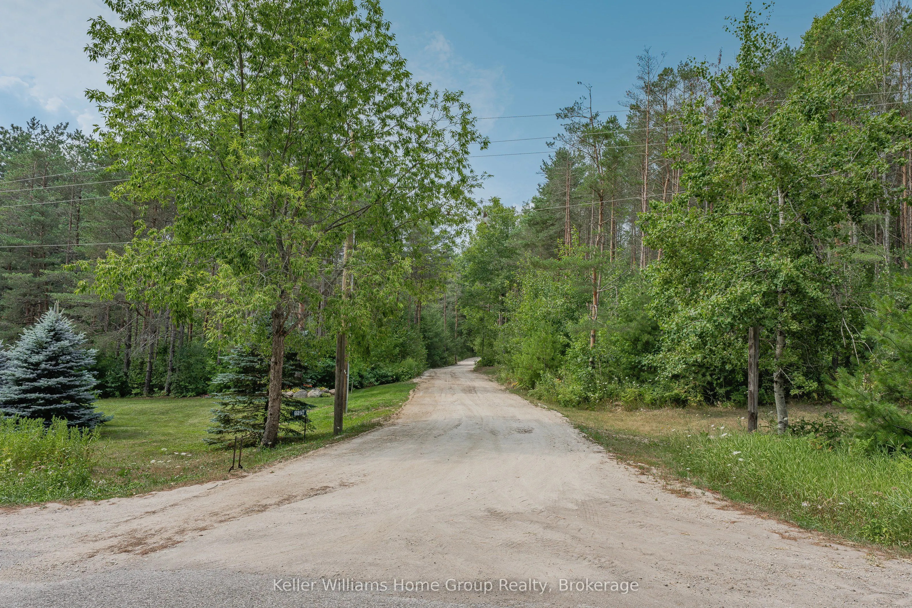 668147 20th Side Road