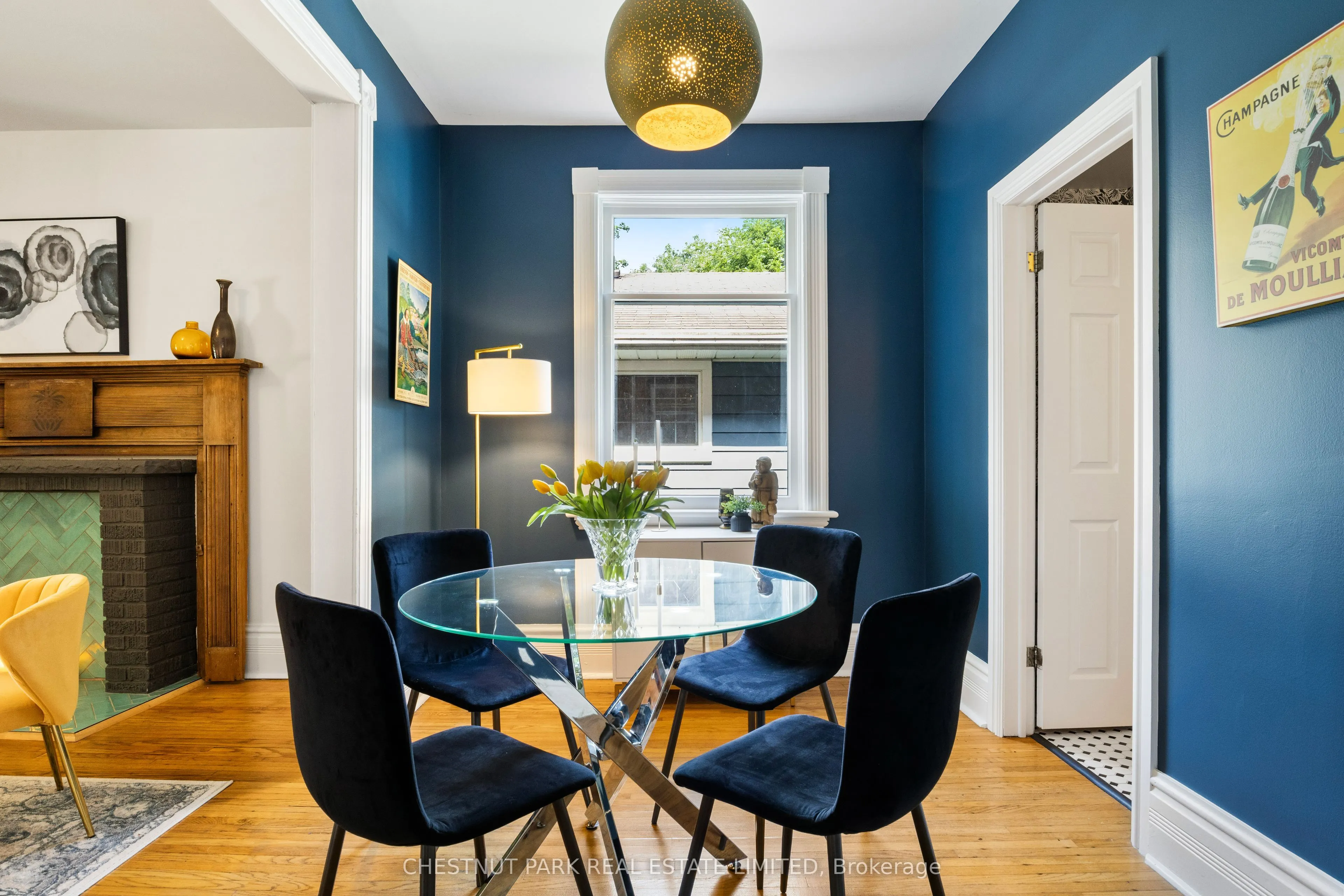 13 Princess Street W
