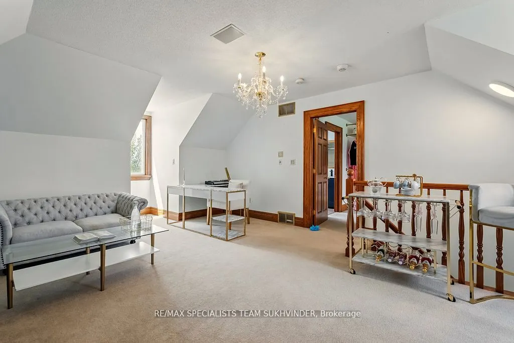 891 Rosehill Road