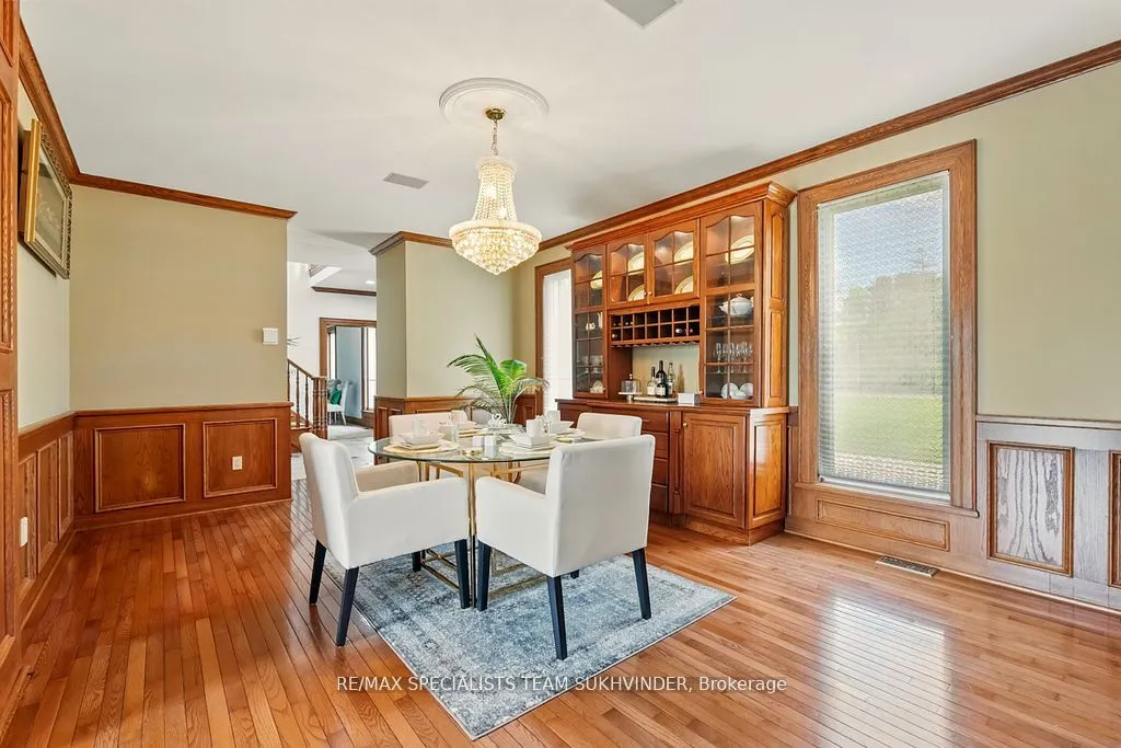 891 Rosehill Road