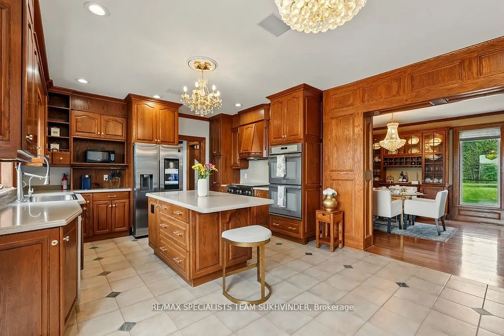 891 Rosehill Road