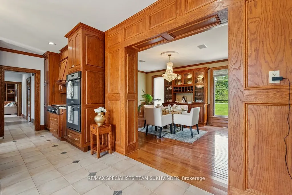 891 Rosehill Road