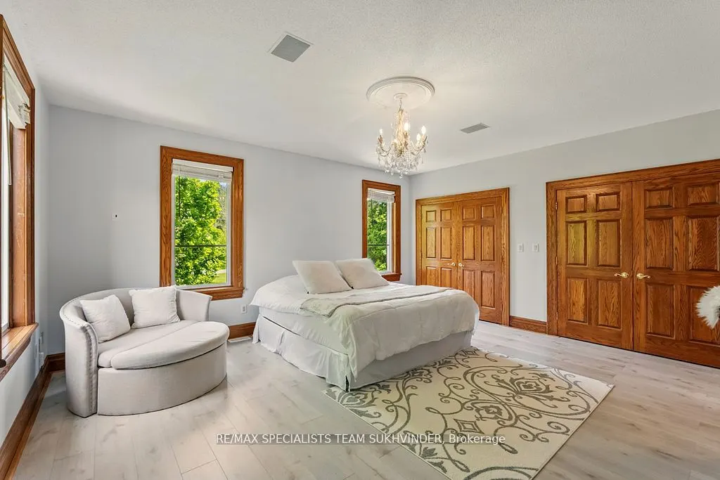 891 Rosehill Road