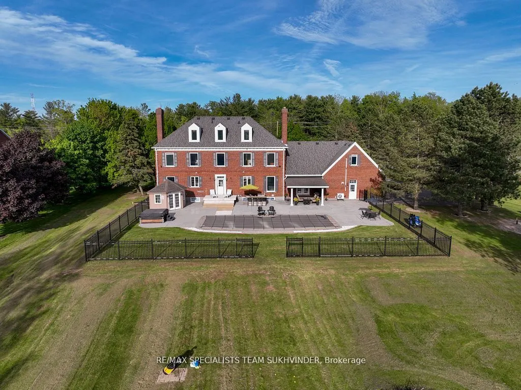 891 Rosehill Road