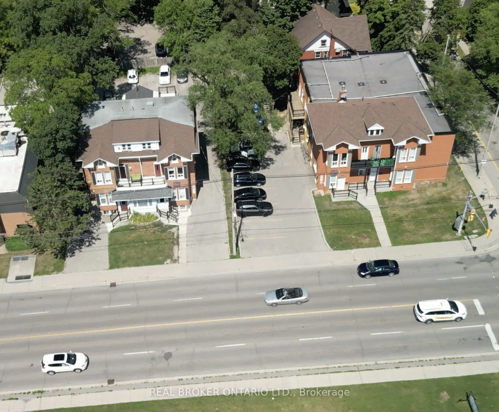 58 Weber Street W