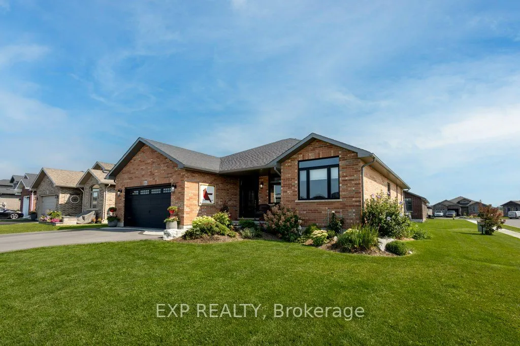 83 Essex Drive N
