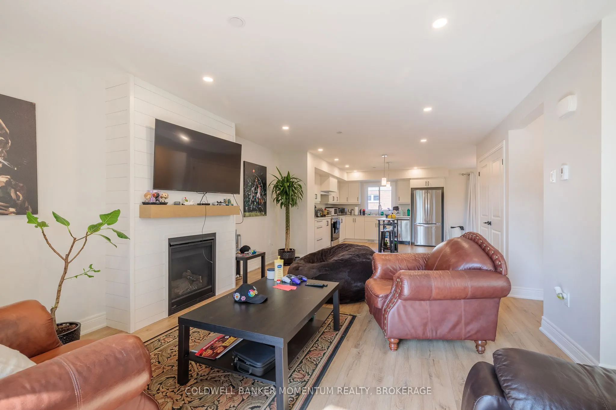 153 B MOFFATT Street, #B