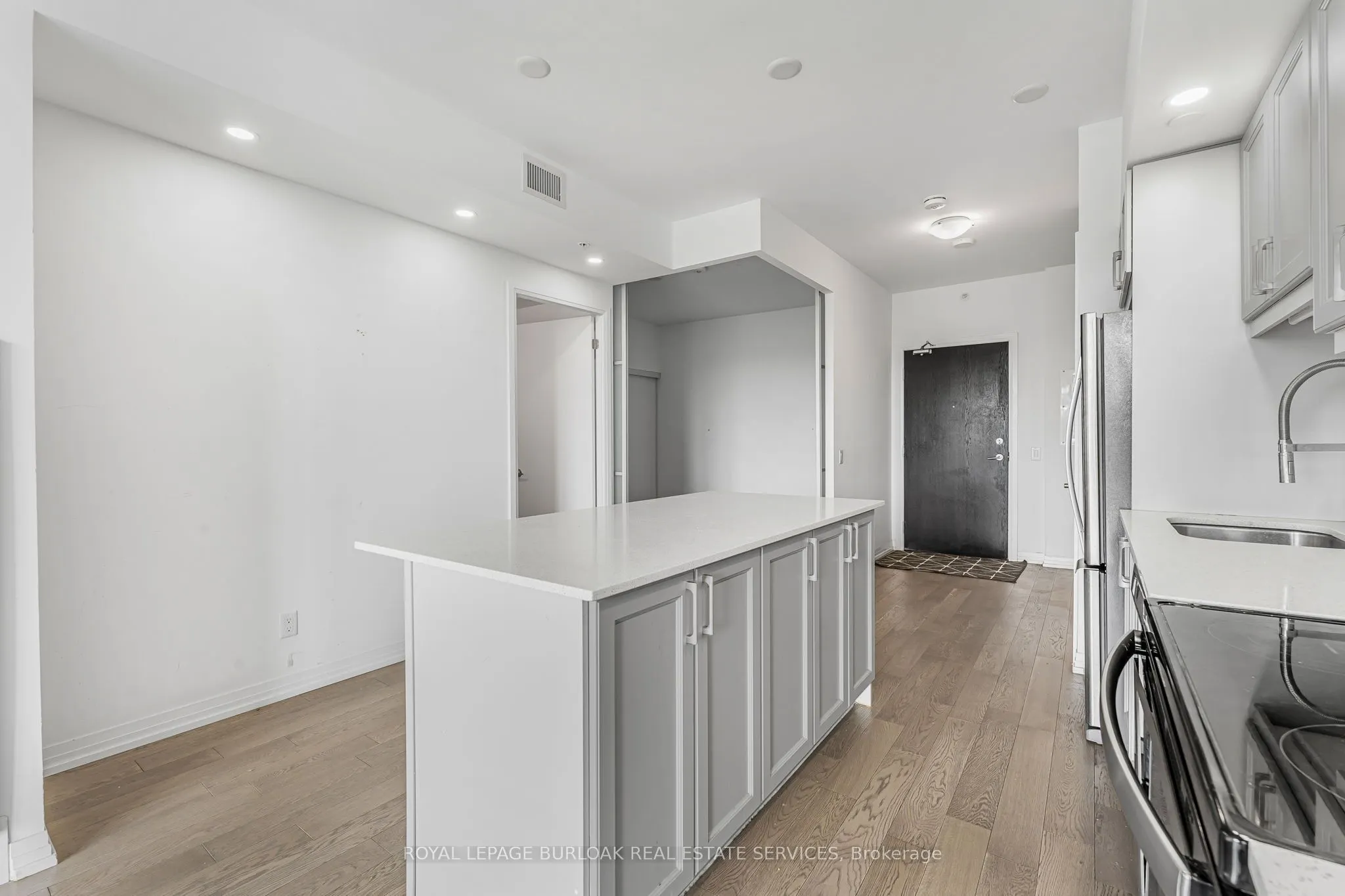 7711 Green Vista Gate, #606
