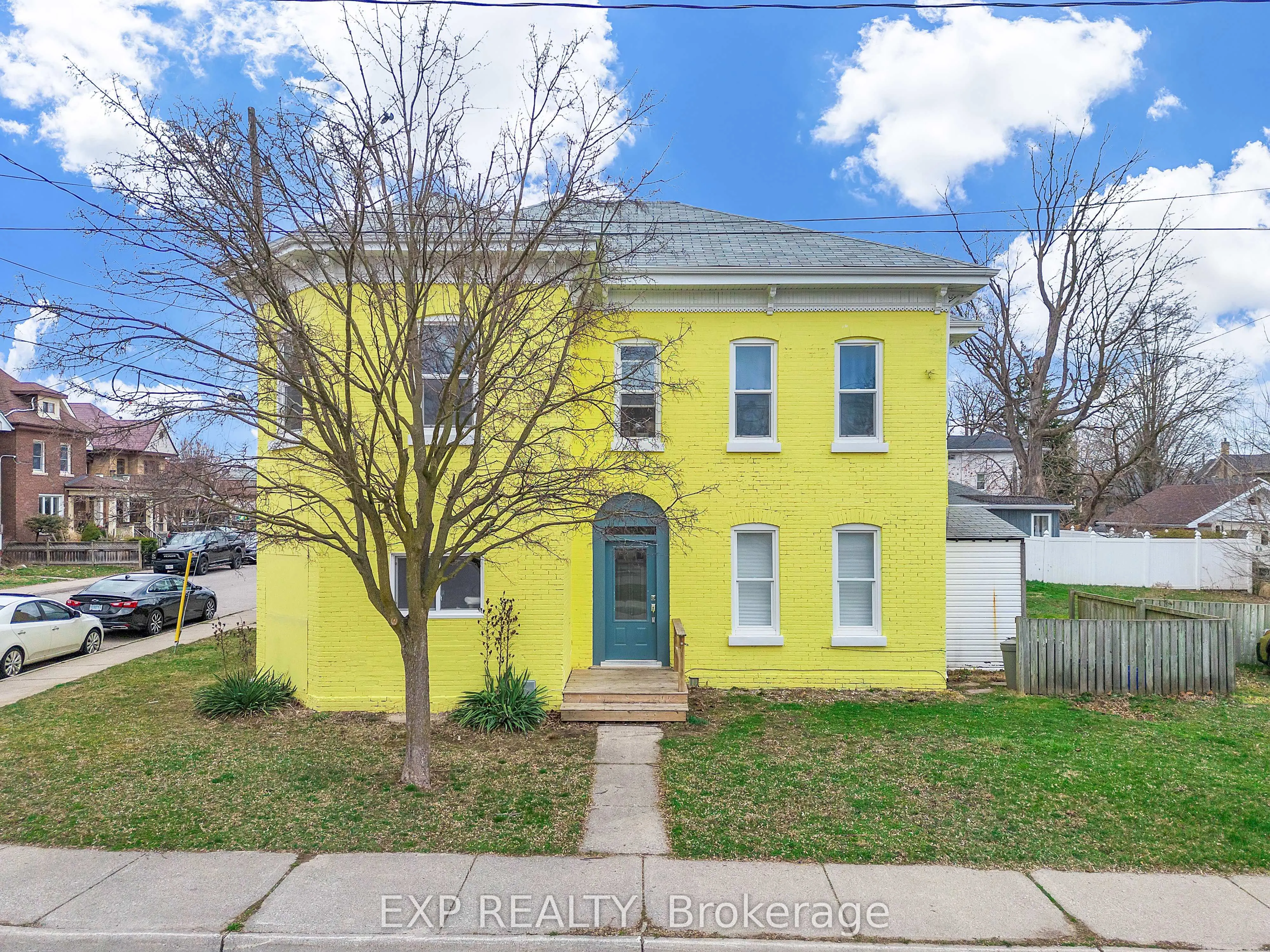 44 Mary Street