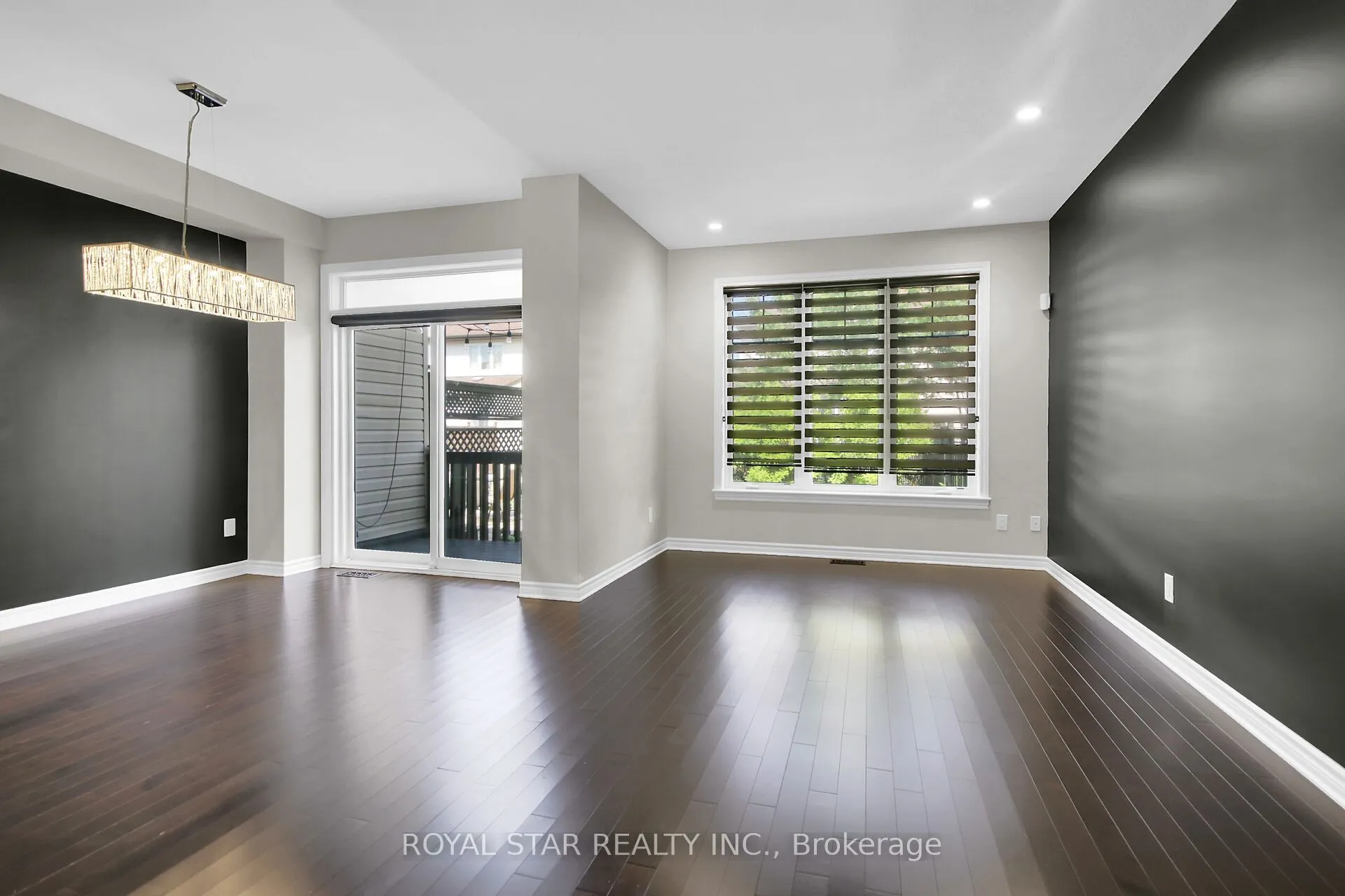 345 Widgeon Way