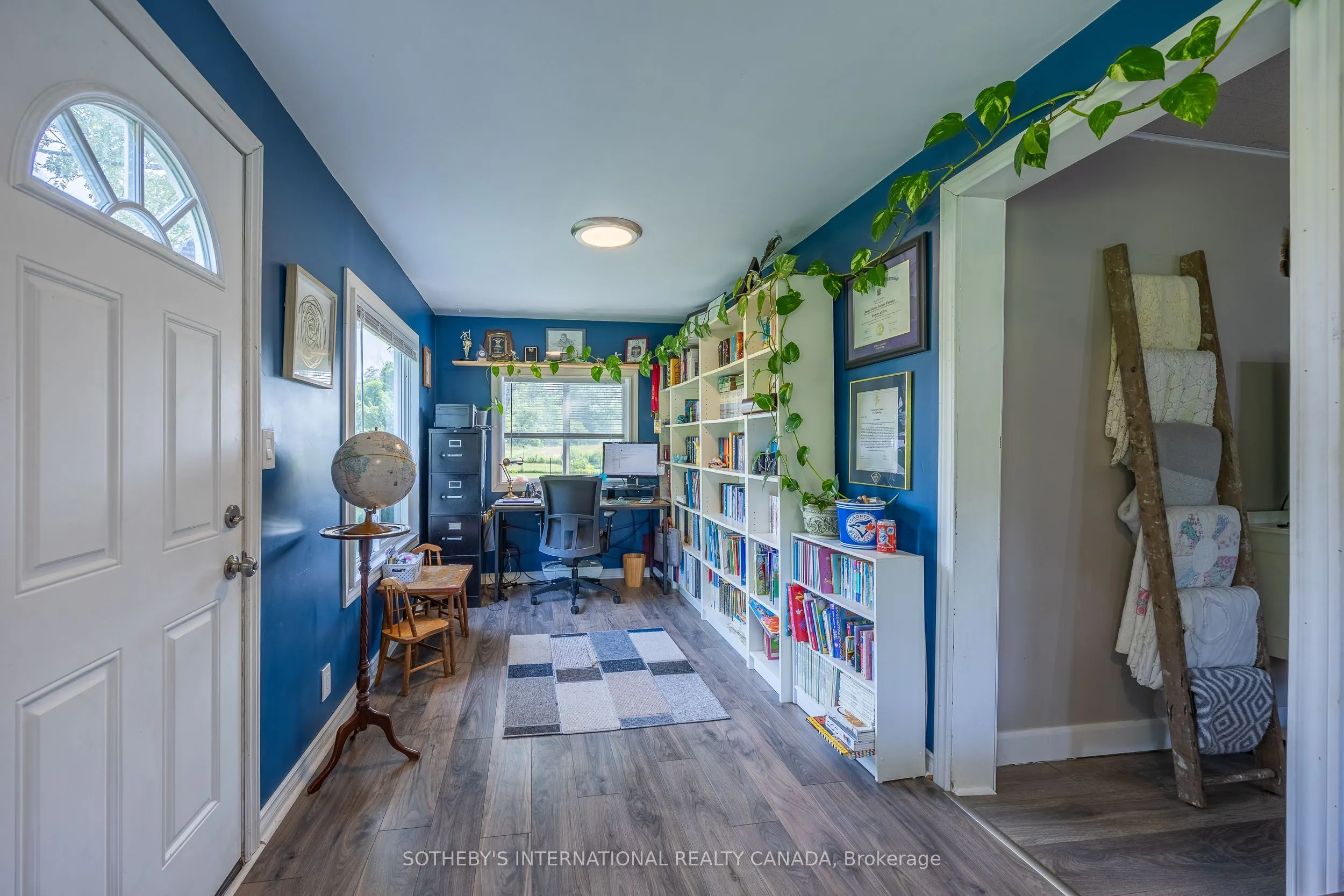 258 Lynn Valley Road