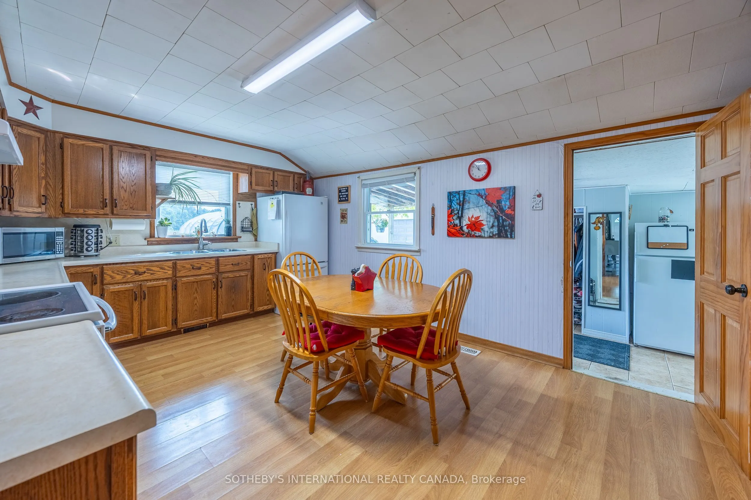258 Lynn Valley Road