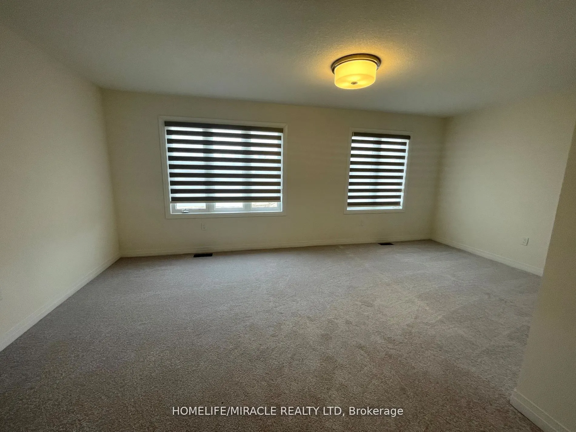 27 George Briar Drive W