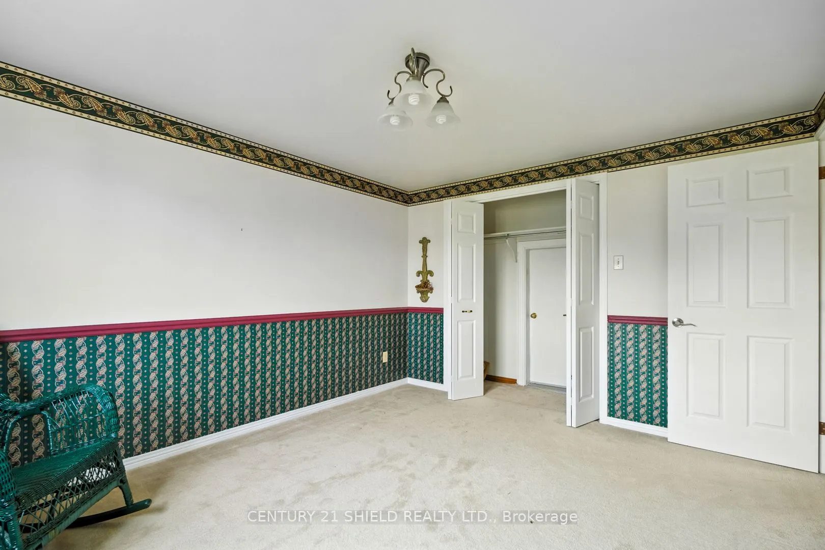 1989 Belvedere Crescent