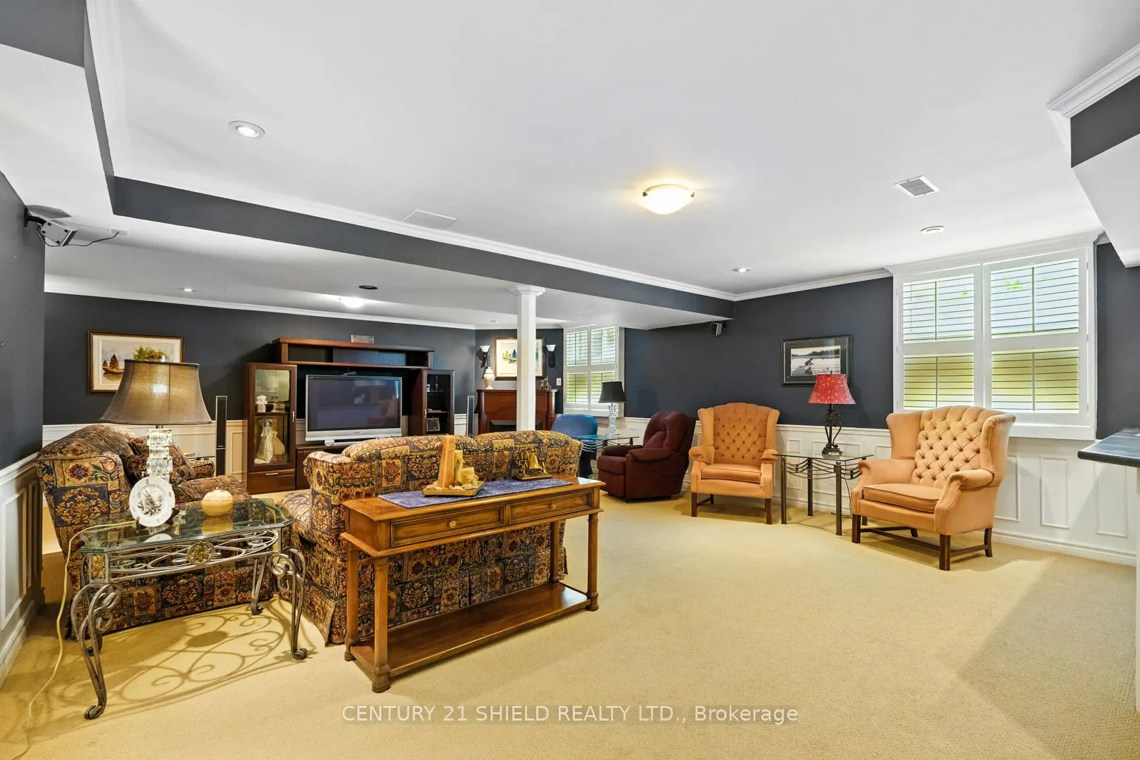 1989 Belvedere Crescent