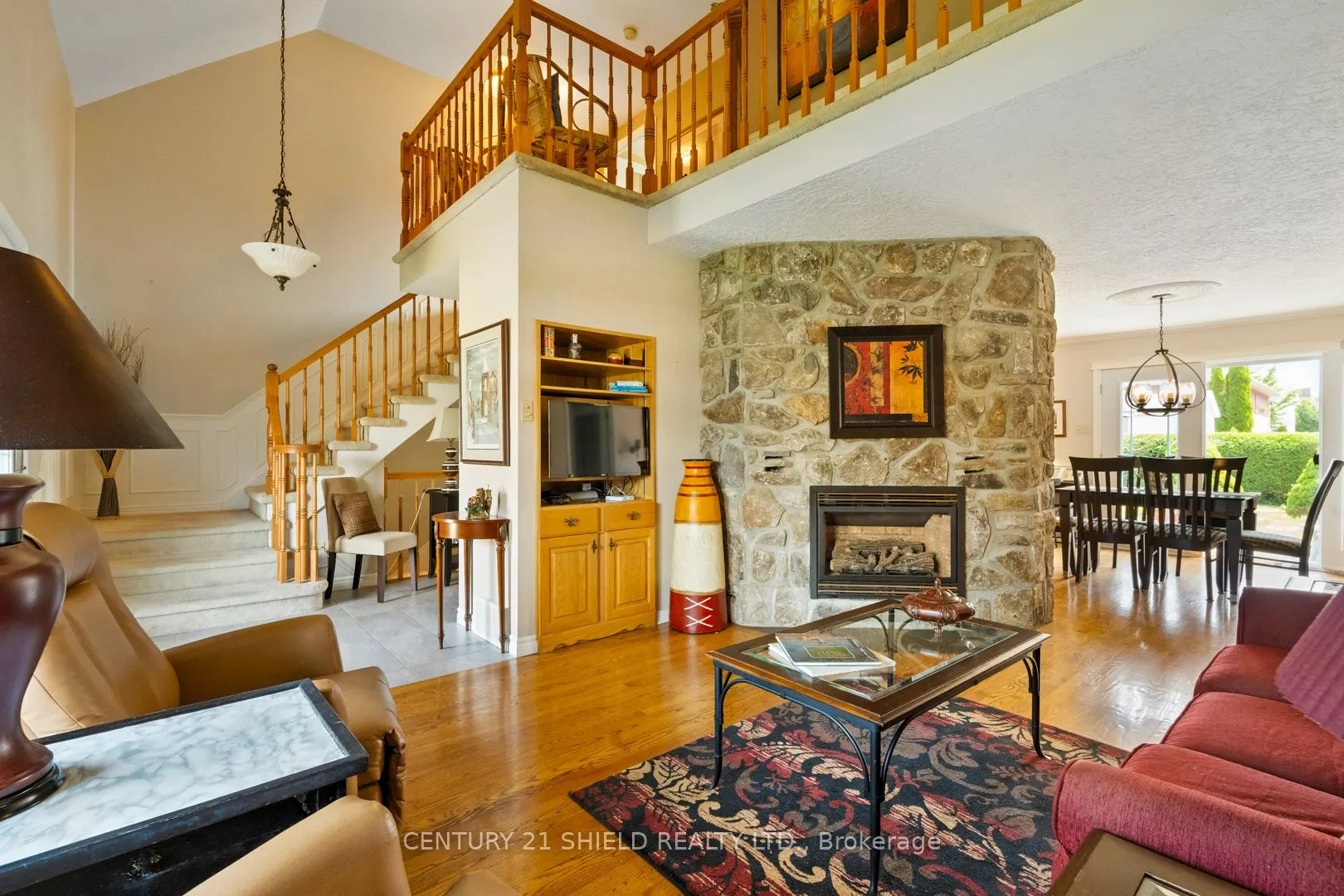 1989 Belvedere Crescent