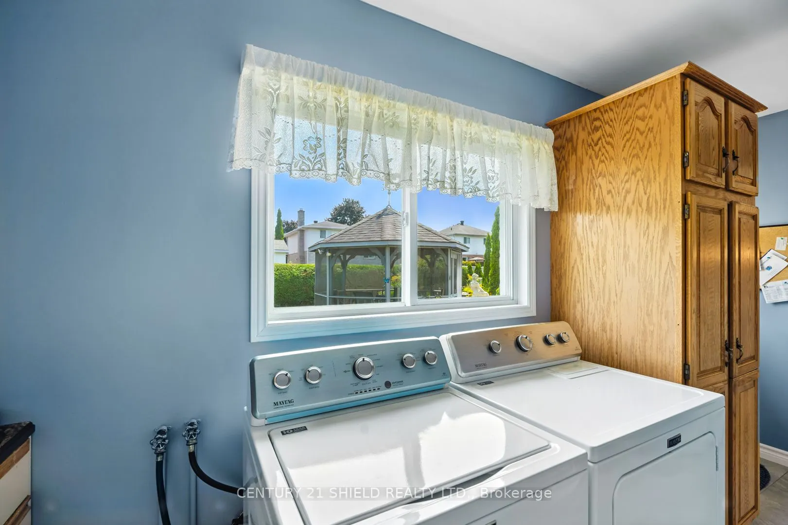 1989 Belvedere Crescent