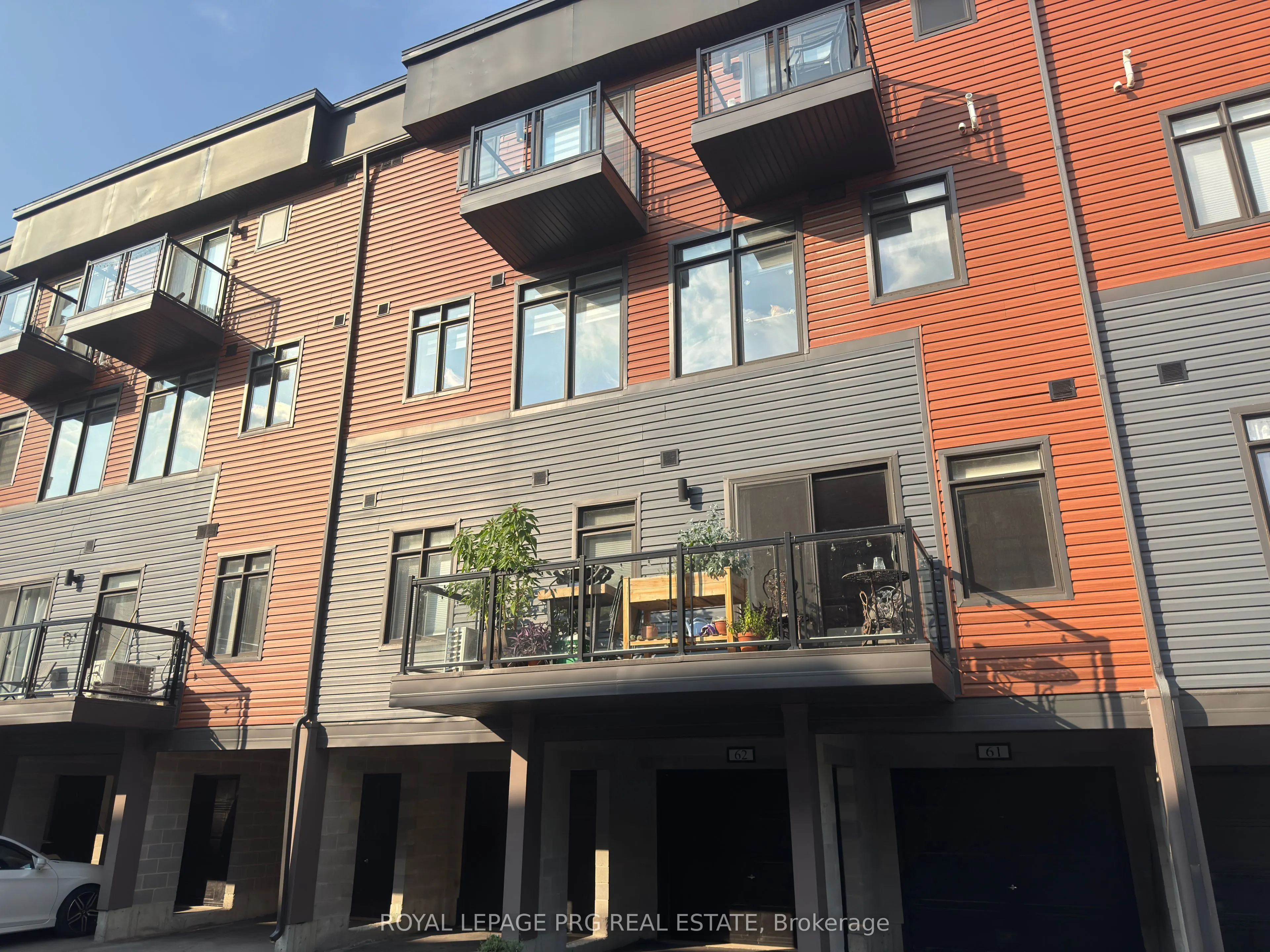 2 Willow Street, #63