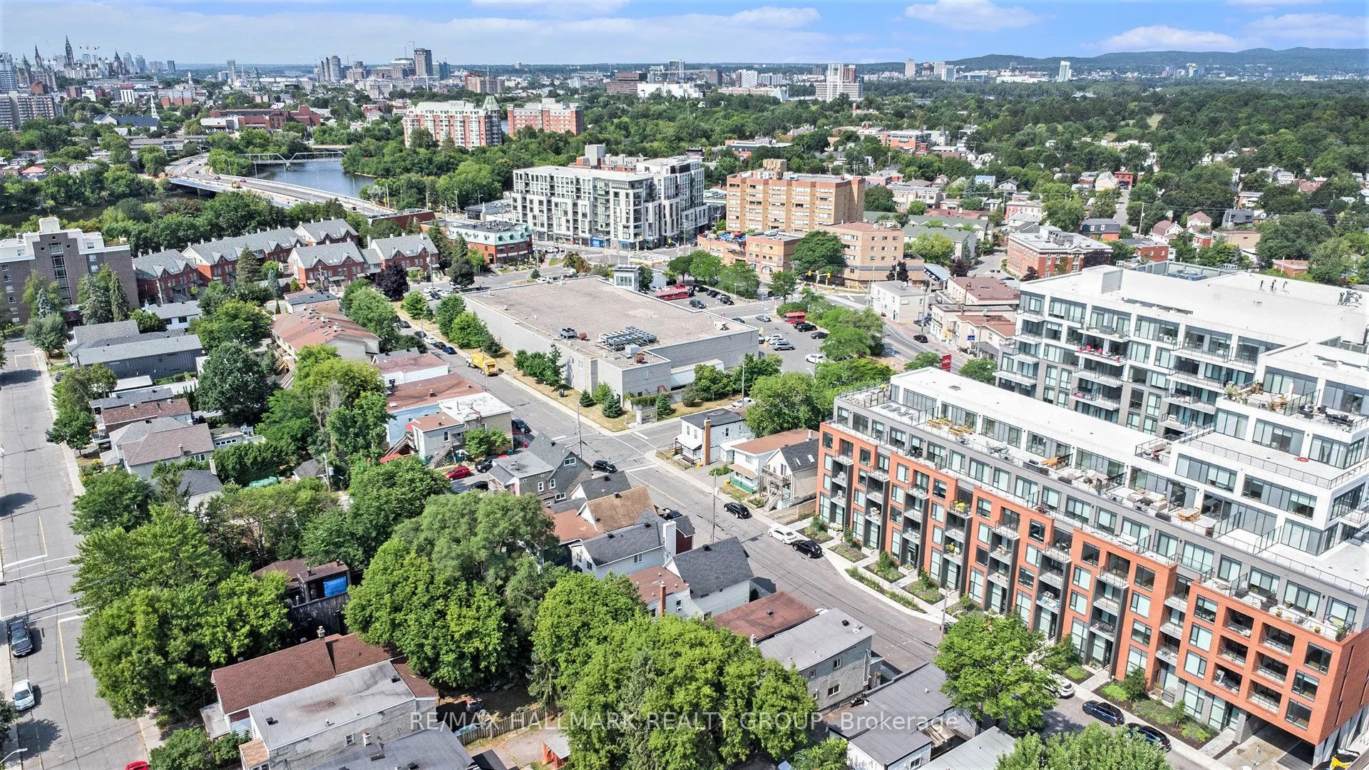 76 Barrette Street