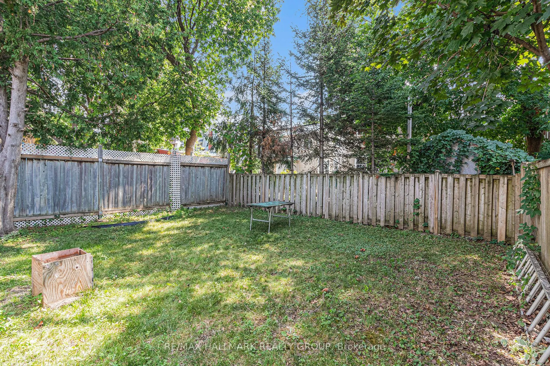 76 Barrette Street