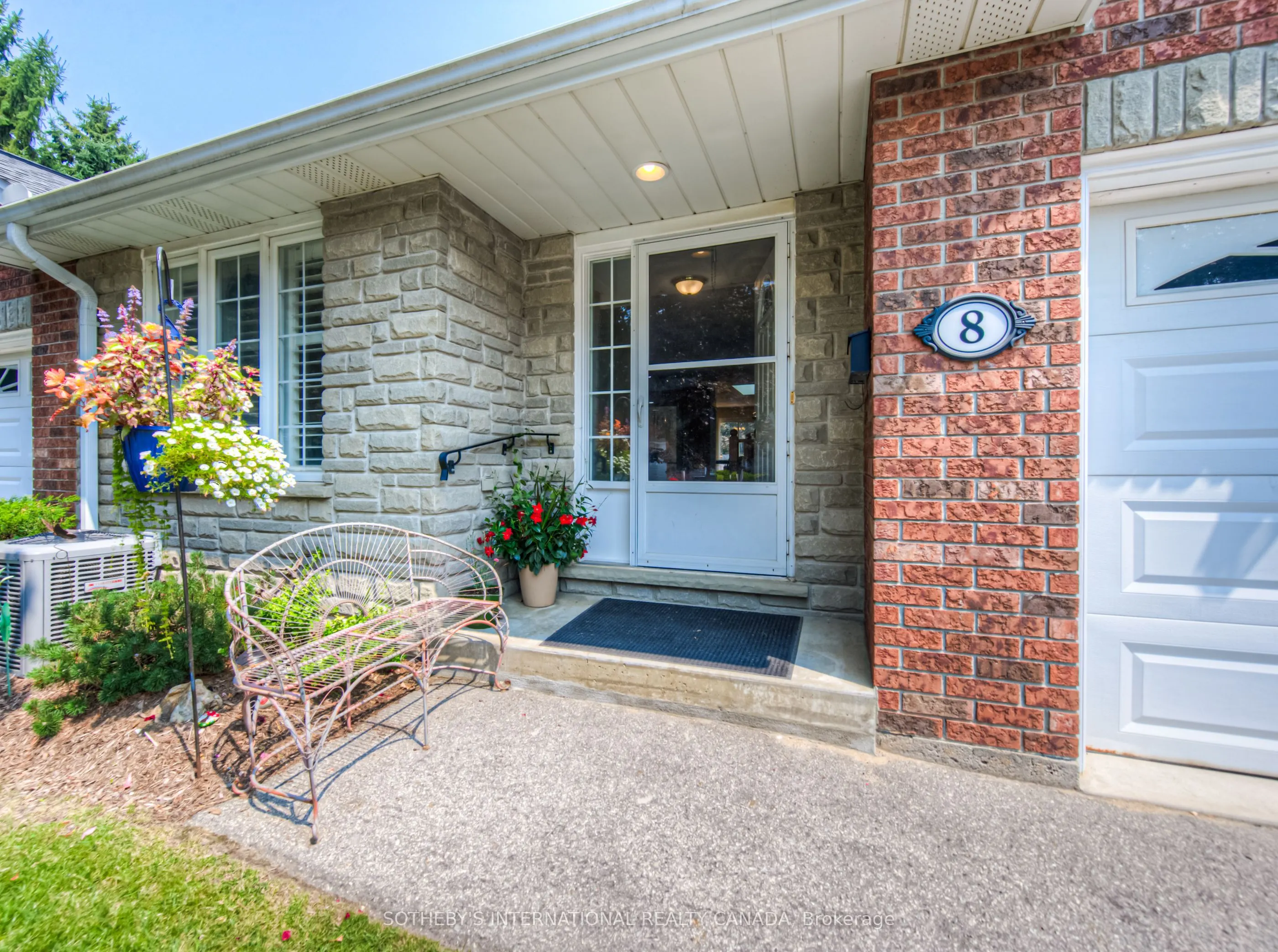 150 Oak Street, #8