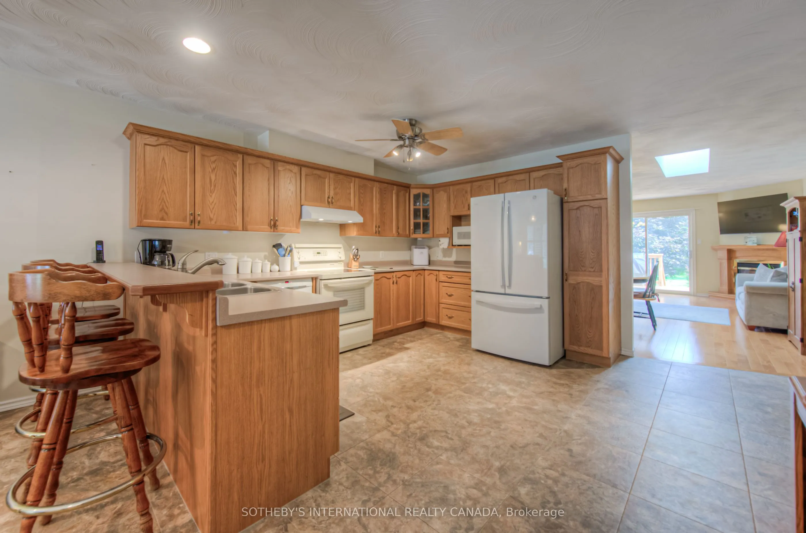 150 Oak Street, #8