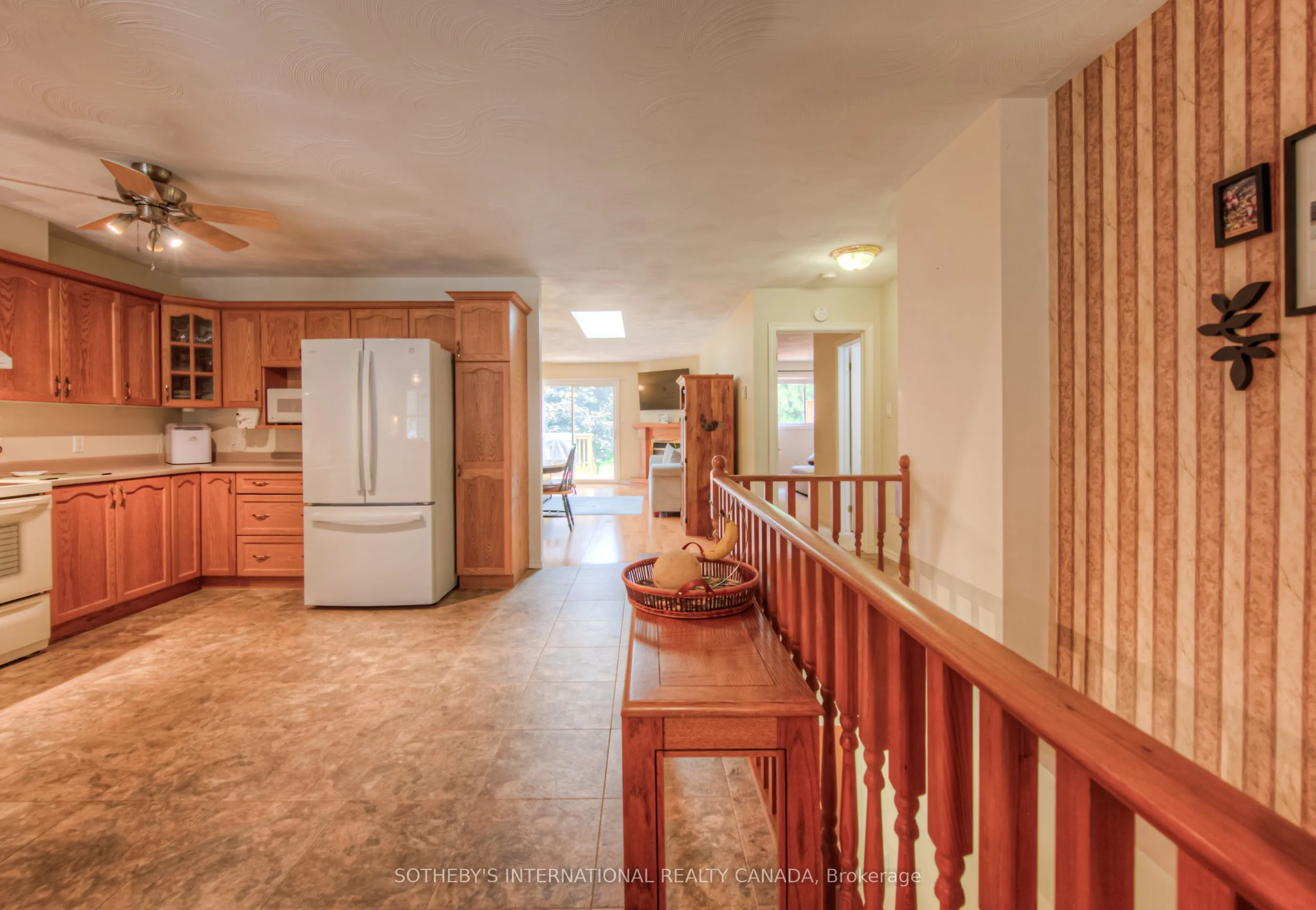 150 Oak Street, #8