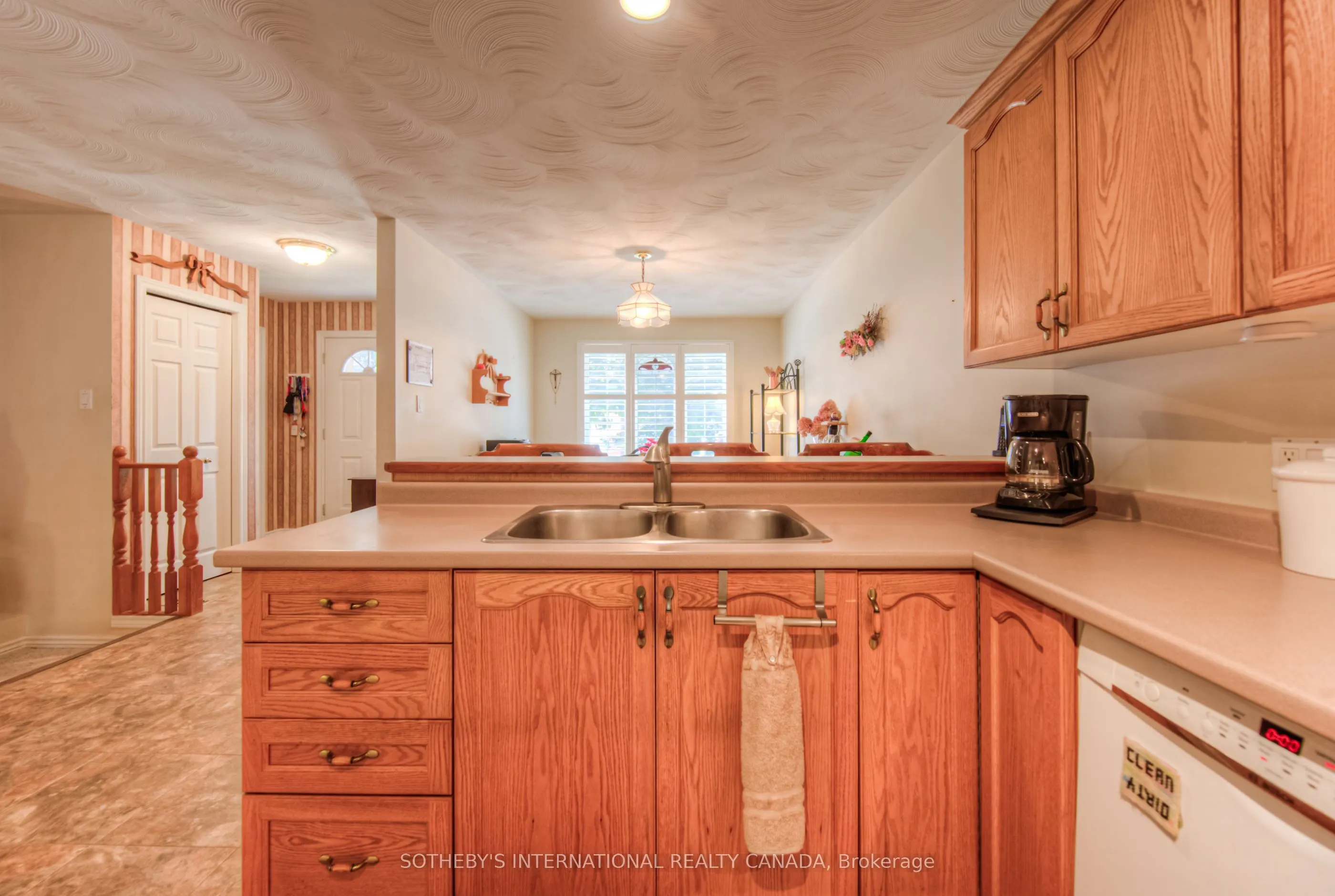 150 Oak Street, #8