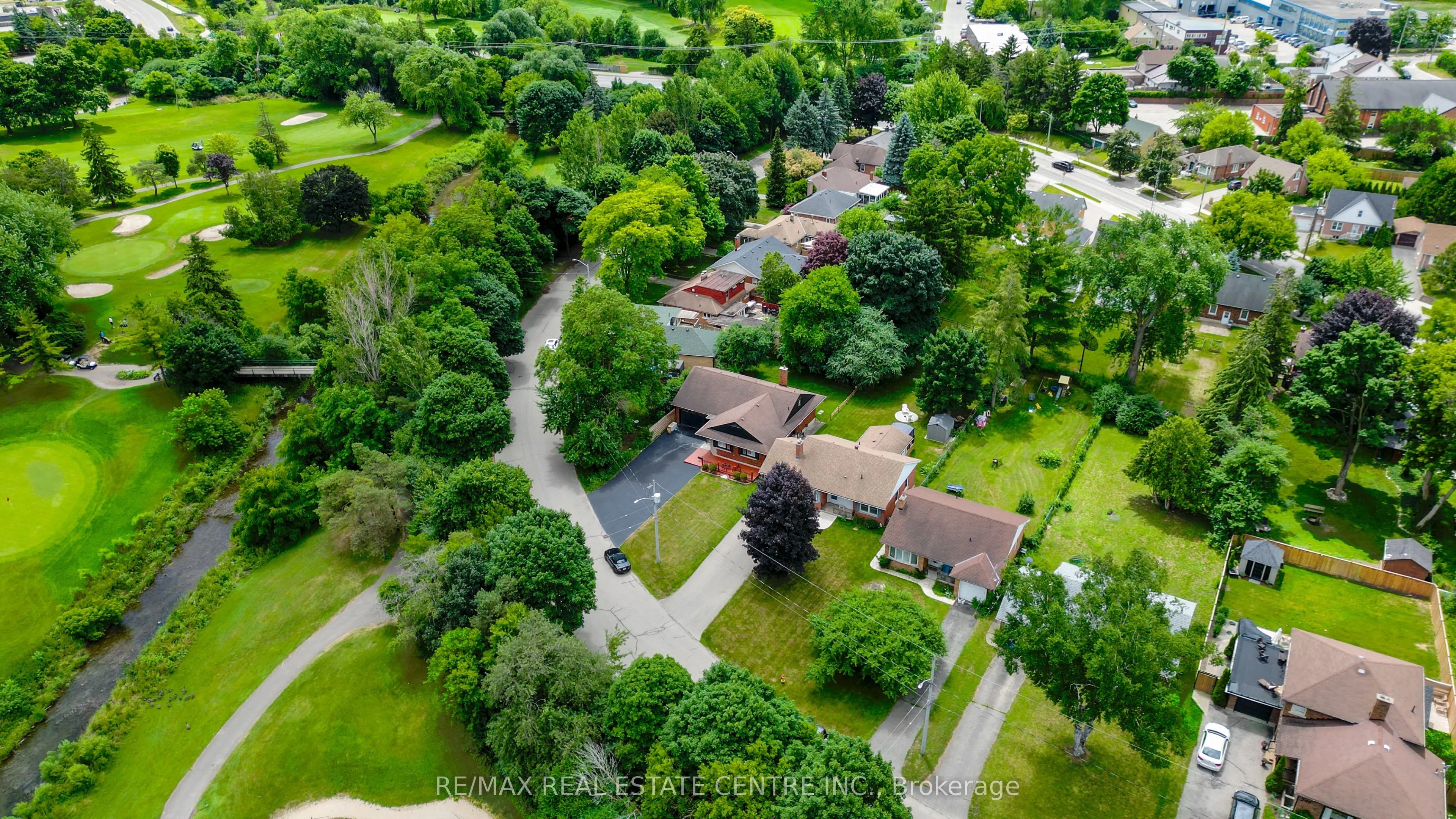 271 Bedford Road N