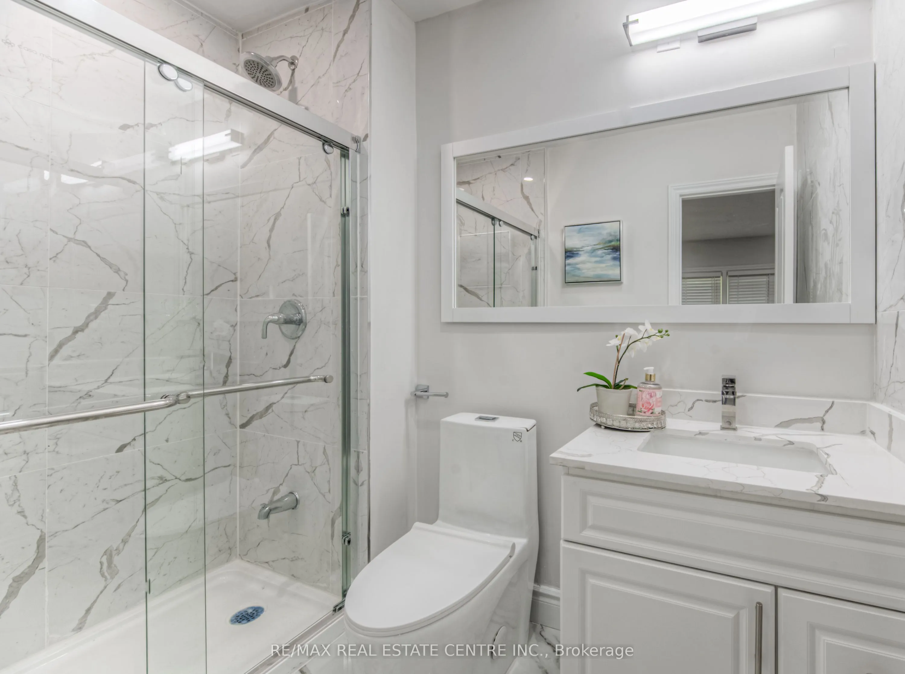 271 Bedford Road N