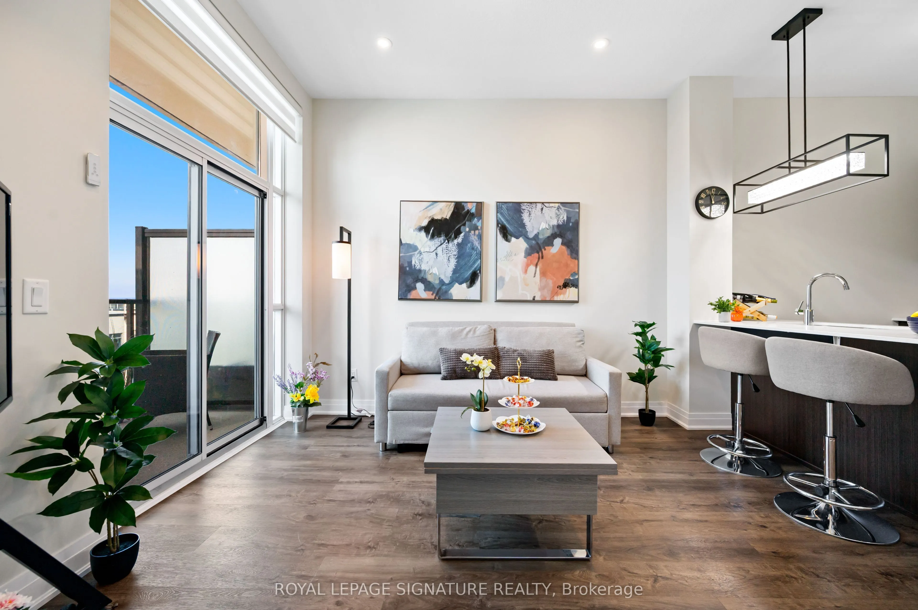 16 Concord Place, #629