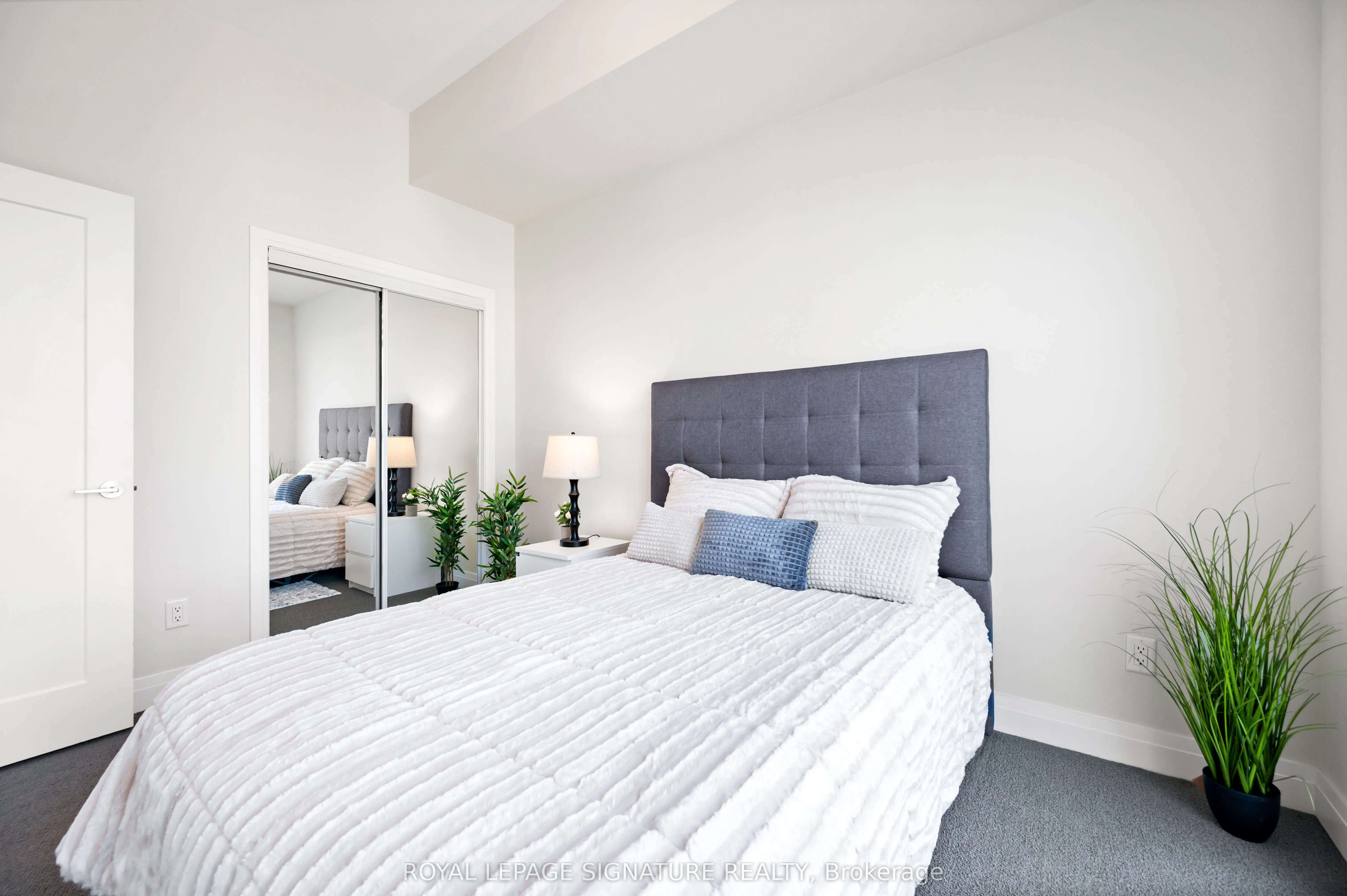 16 Concord Place, #629
