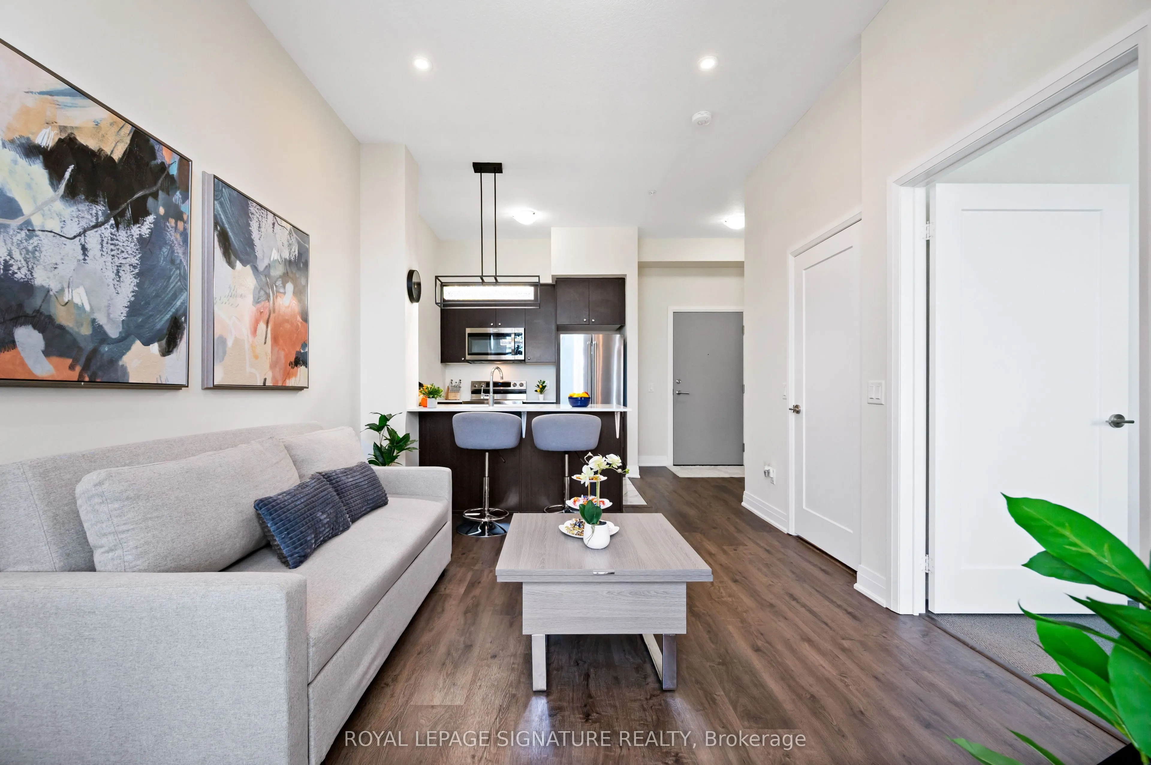 16 Concord Place, #629