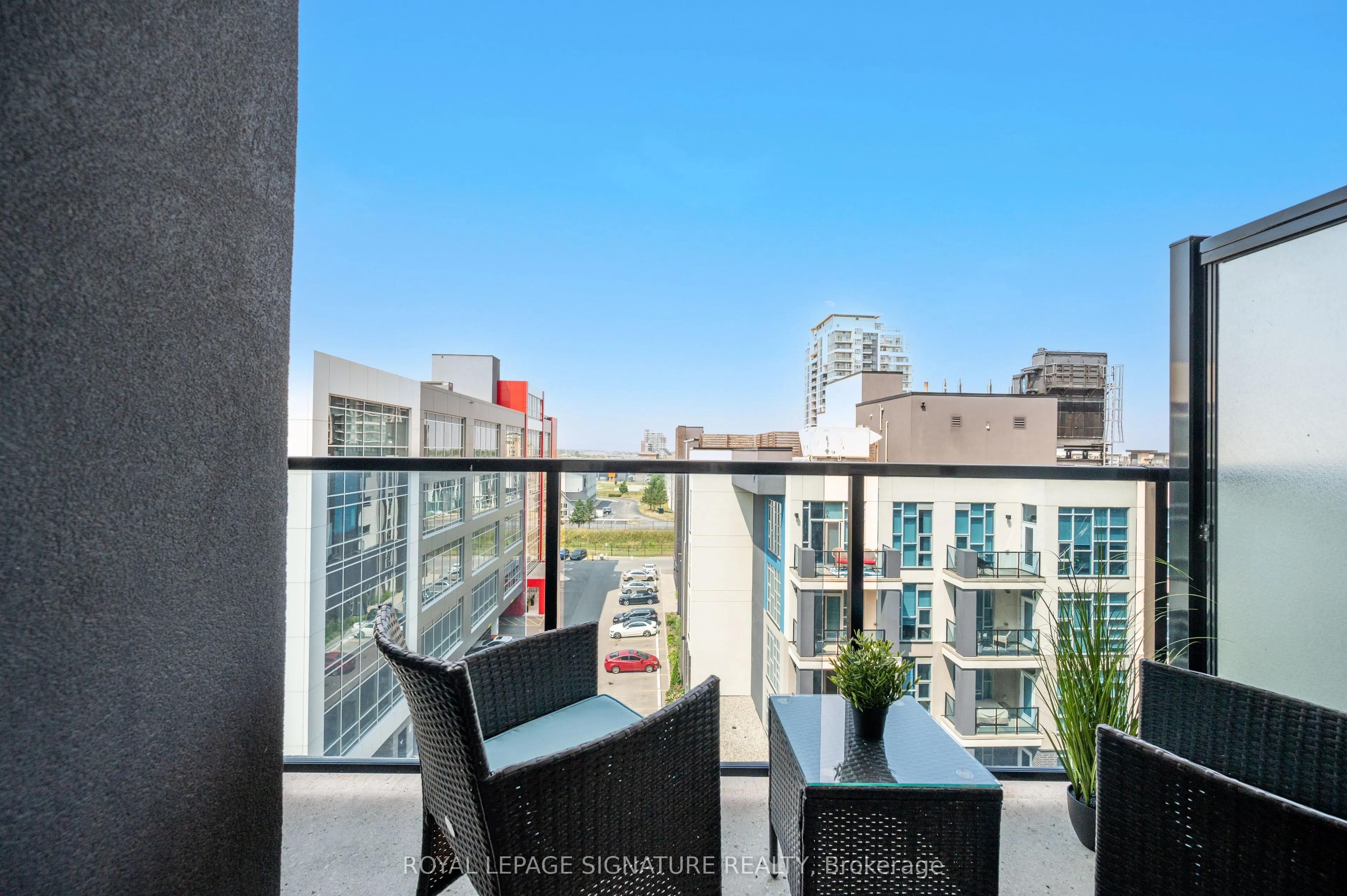 16 Concord Place, #629