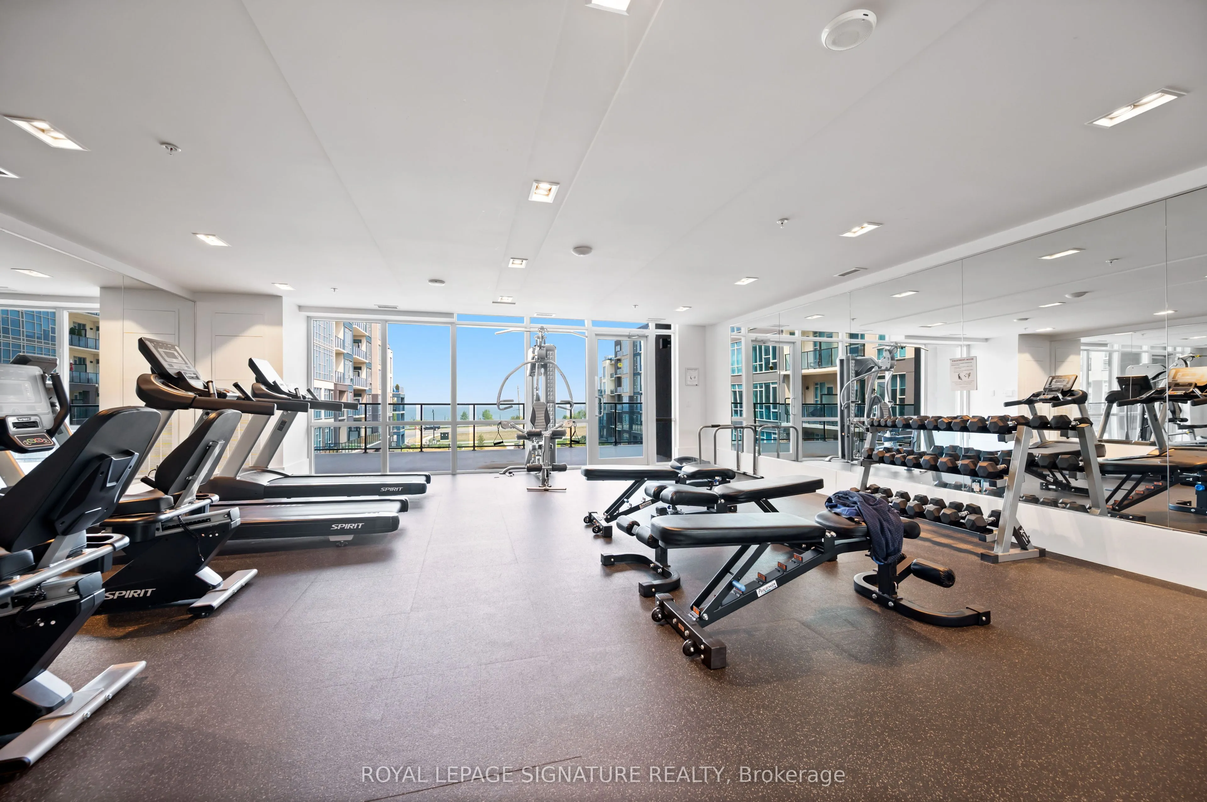 16 Concord Place, #629