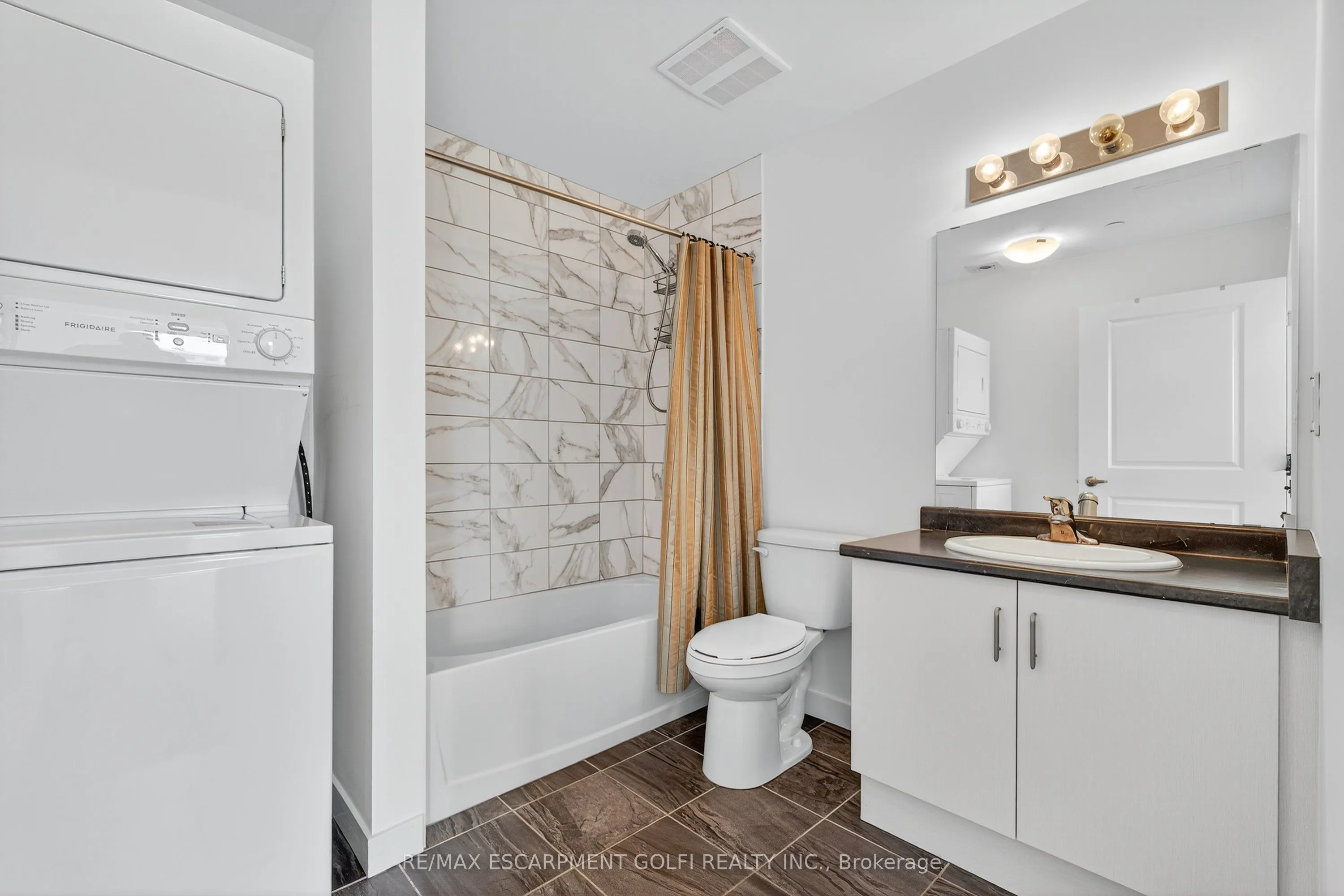 101 Shoreview Place, #530