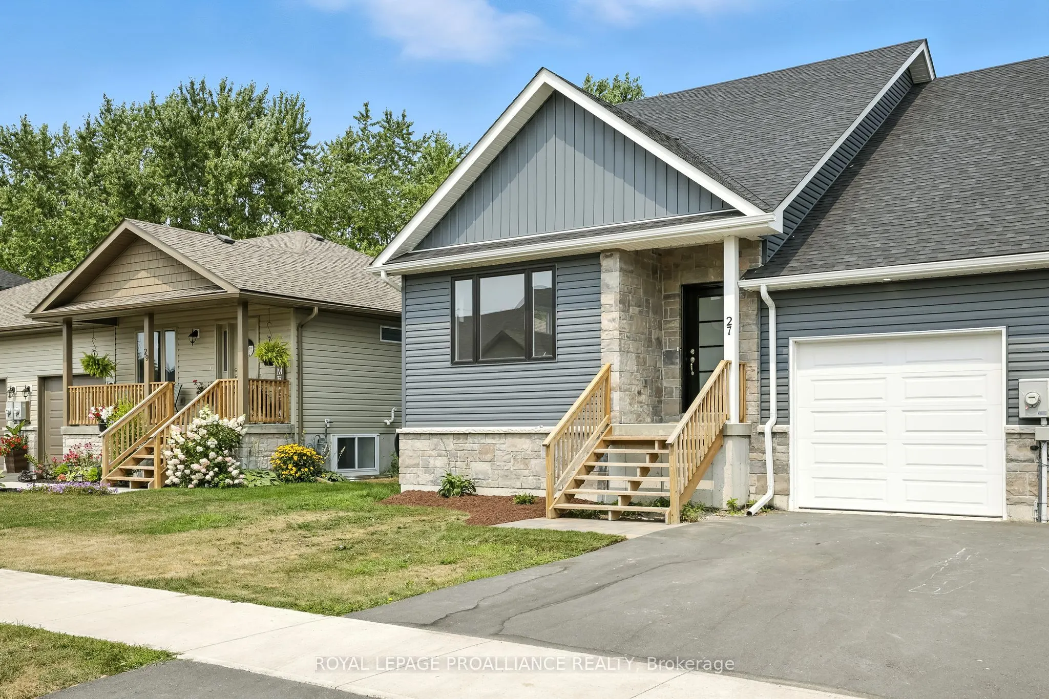 27 Rabbit Road