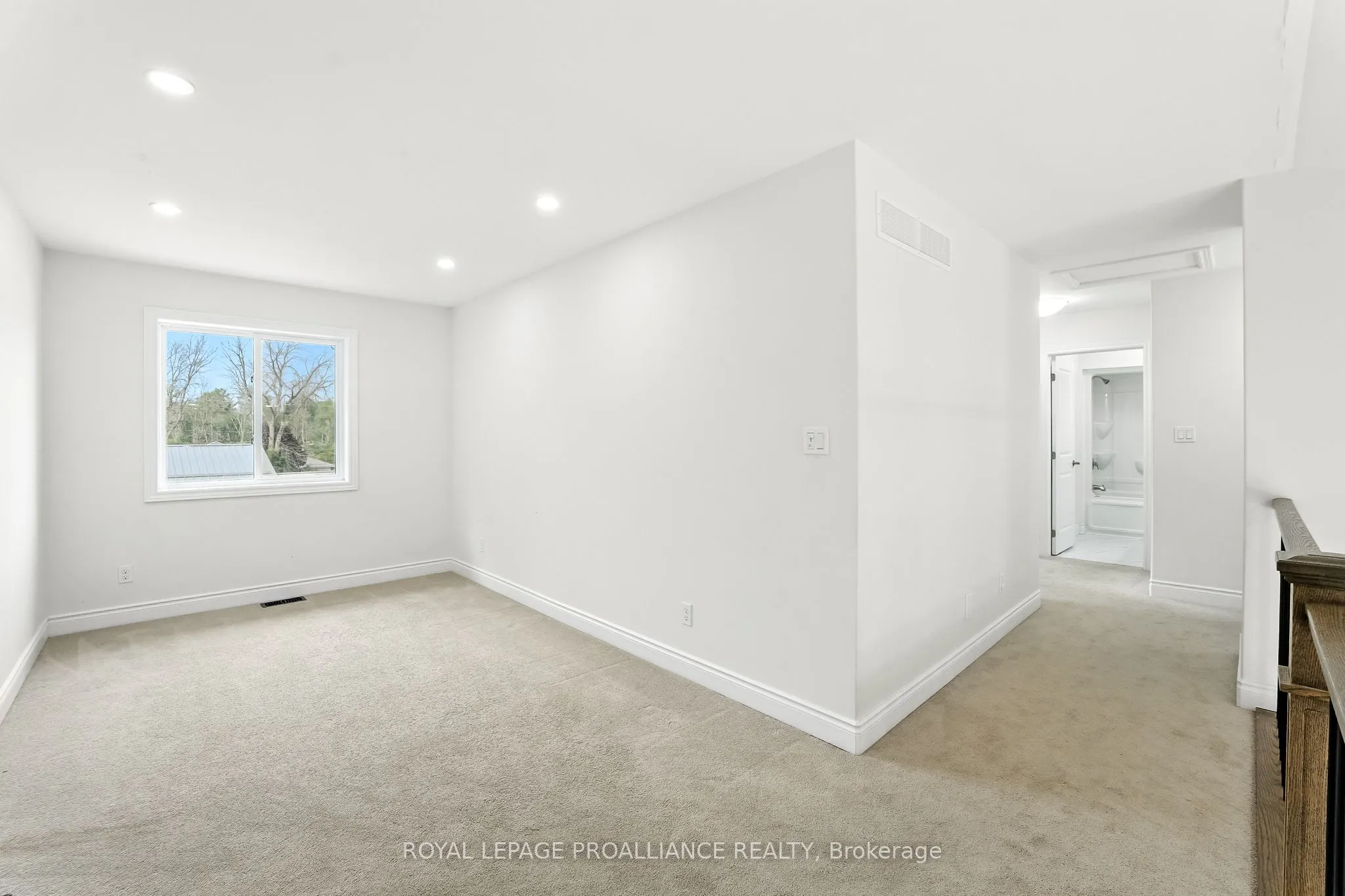 27 Rabbit Road