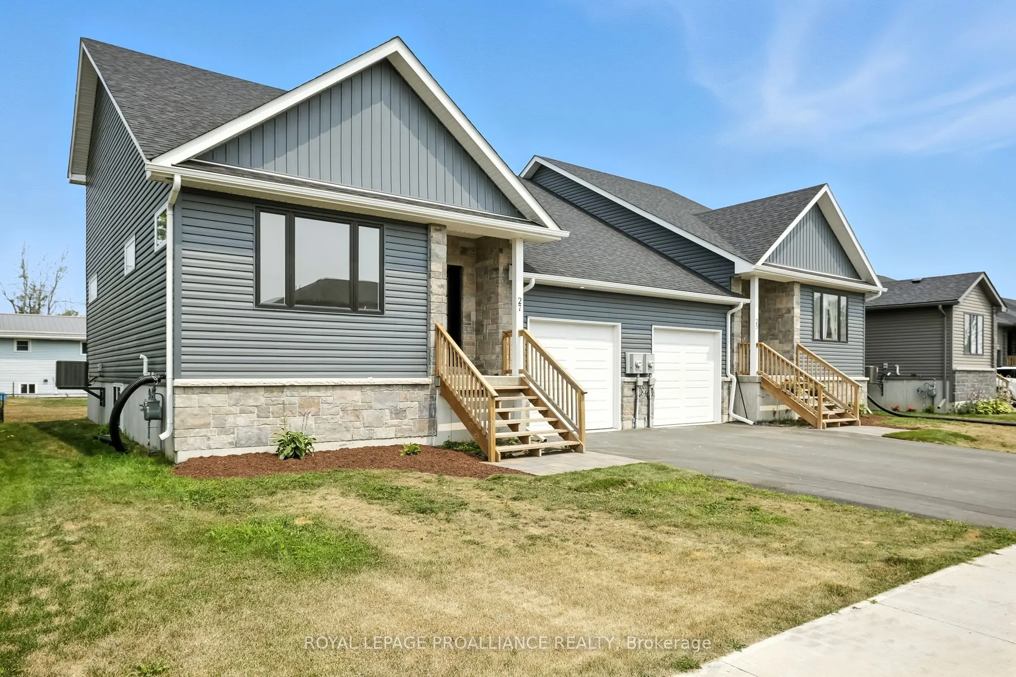 27 Rabbit Road